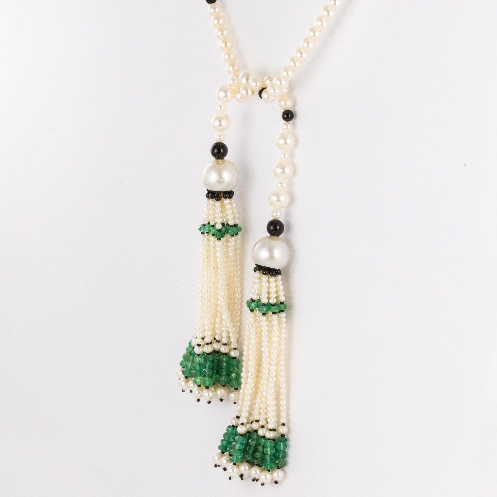 pearl and emerald necklace