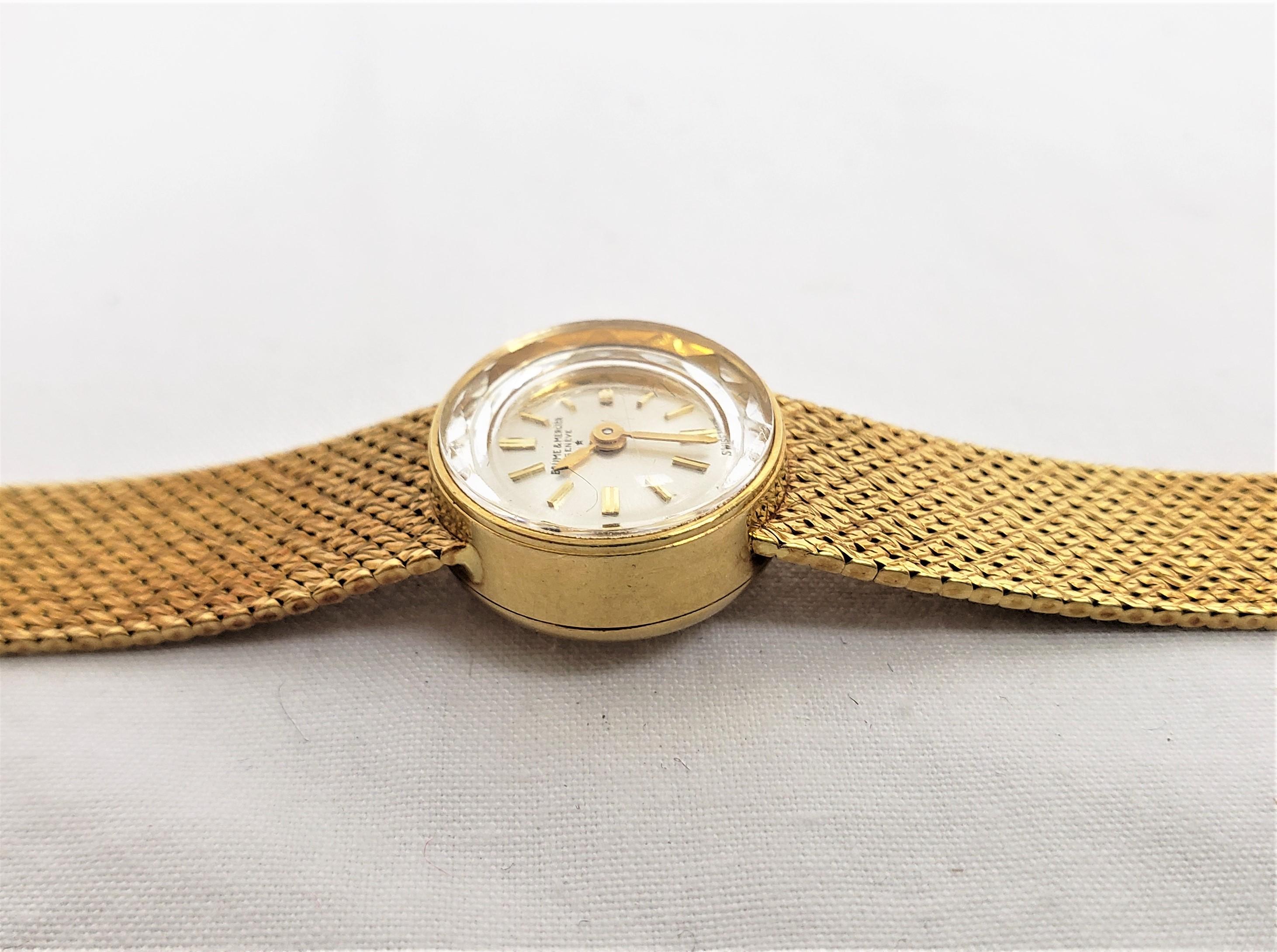 Baume Mercier 18 Karat Yellow Gold Ladies Wristwatch & Bracelet & Original Box For Sale 4