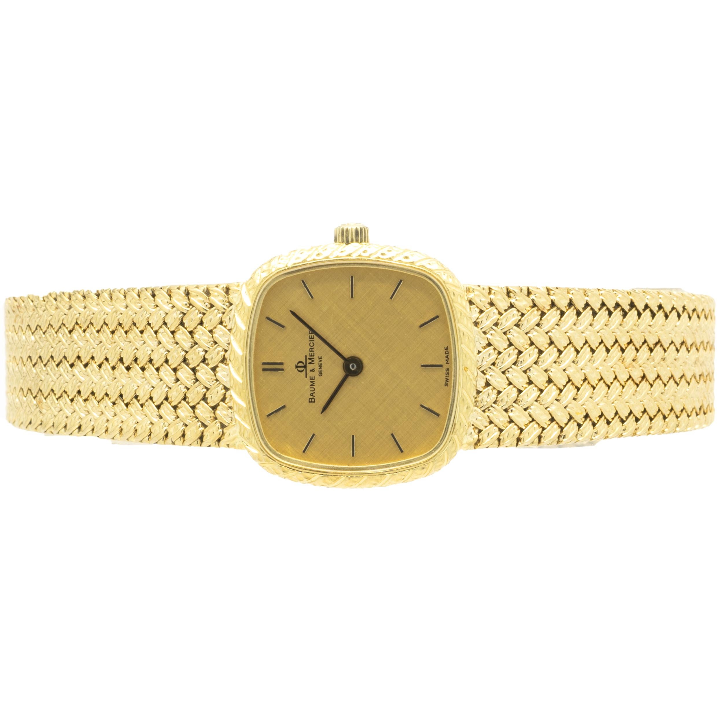 Movement: quartz
Function: hours, minutes
Case: 20.5mm 18K yellow gold cushion case
Band: 18K yellow gold mesh style bracelet 
Dial: champagne etched stick dial
Serial # 1880XXX
Reference # vintage ladies


No box or papers
Guaranteed to be