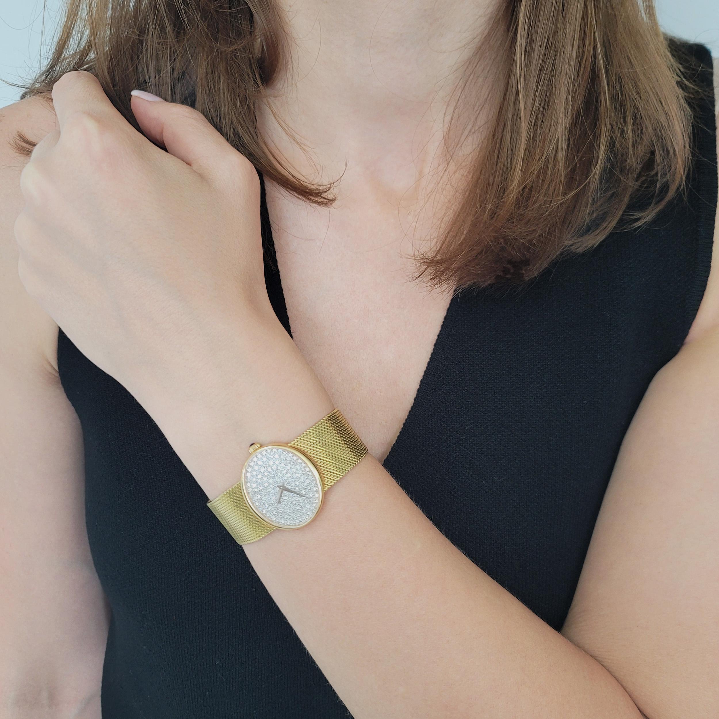 Reloj de pulsera Baume & Mercier de oro amarillo de 18 quilates y diamantes. en Excelente estado para la venta en New York, NY