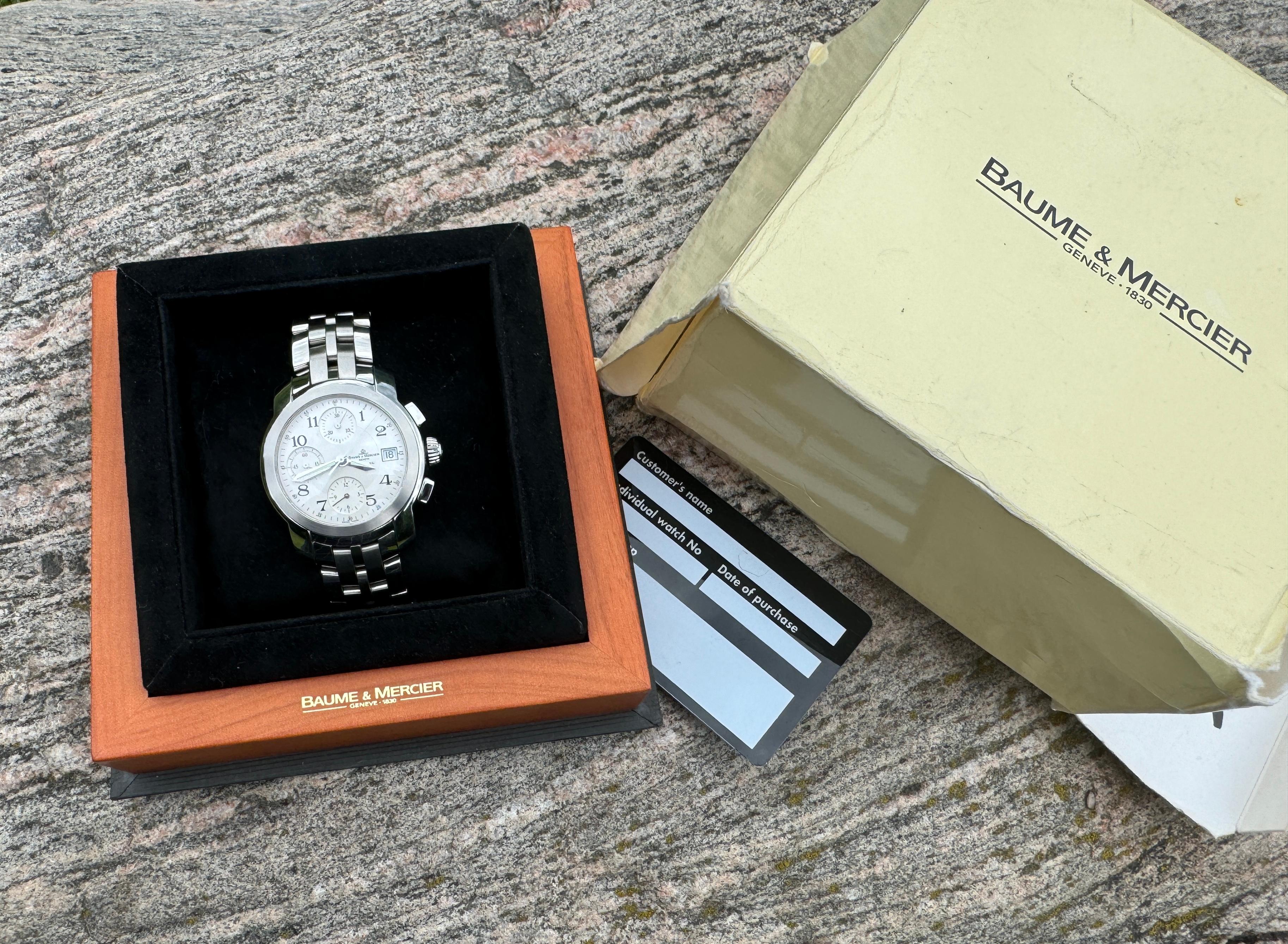 Marke: Baume & Mercier

Modell: Capeland

Referenznummer: mv045216

Land der Herstellung: Schweiz

Uhrwerk: Automatik

MATERIAL des Gehäuses: Rostfreier Stahl

Abmessungen: Gehäusebreite: 39 mm. (ohne Krone)

Band Typ : Rostfreier Stahl

Band