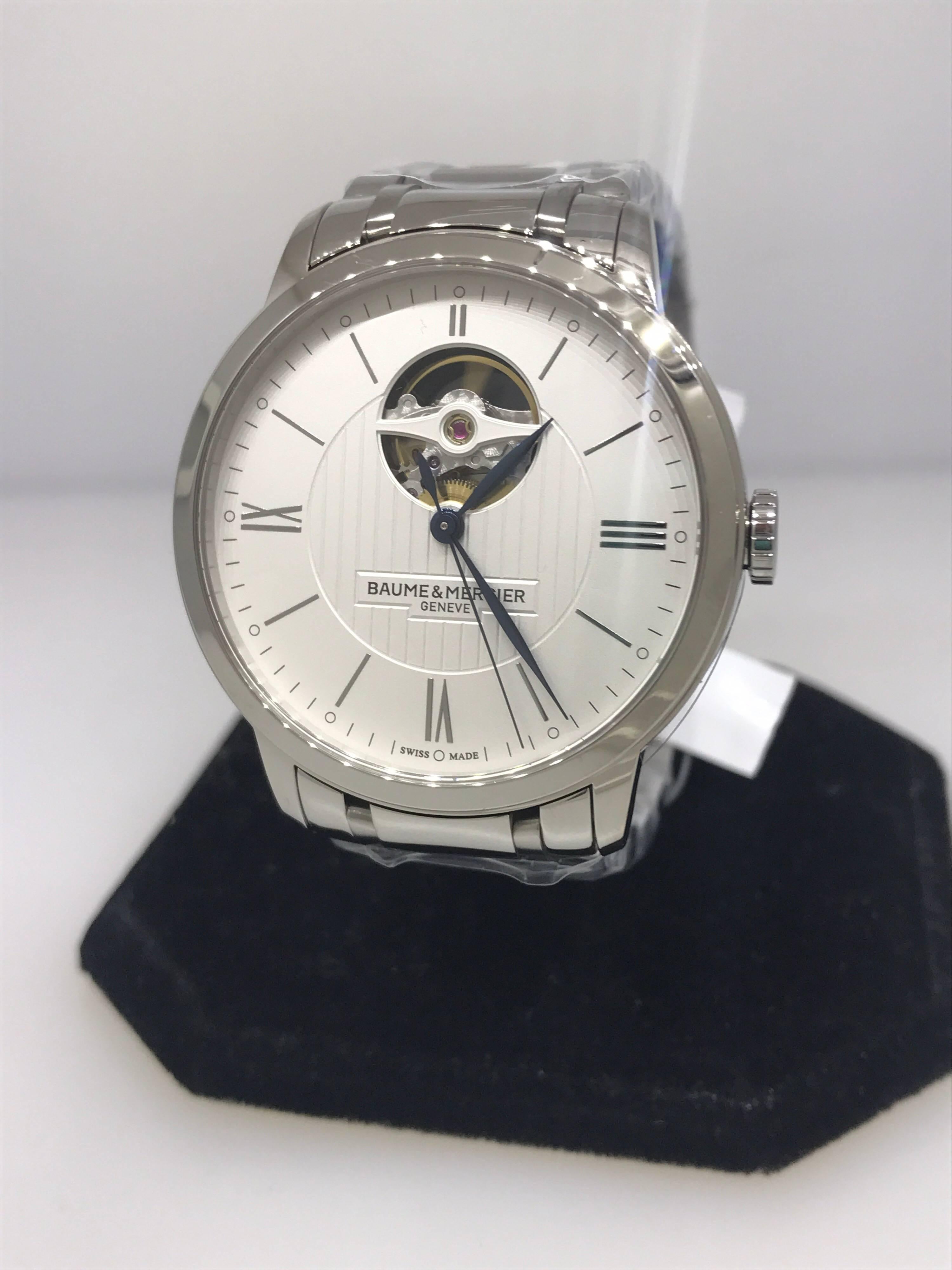 Baume & Mercier Classima Men's Watch

Model Number: M0A10275

Brand New

Comes with original Baume & Mercier box, warranty card, and insruction manual

Stainless Steel Case & Bracelet

Silver Dial

Roman Numeral & Index Hour Markers

Swiss Made