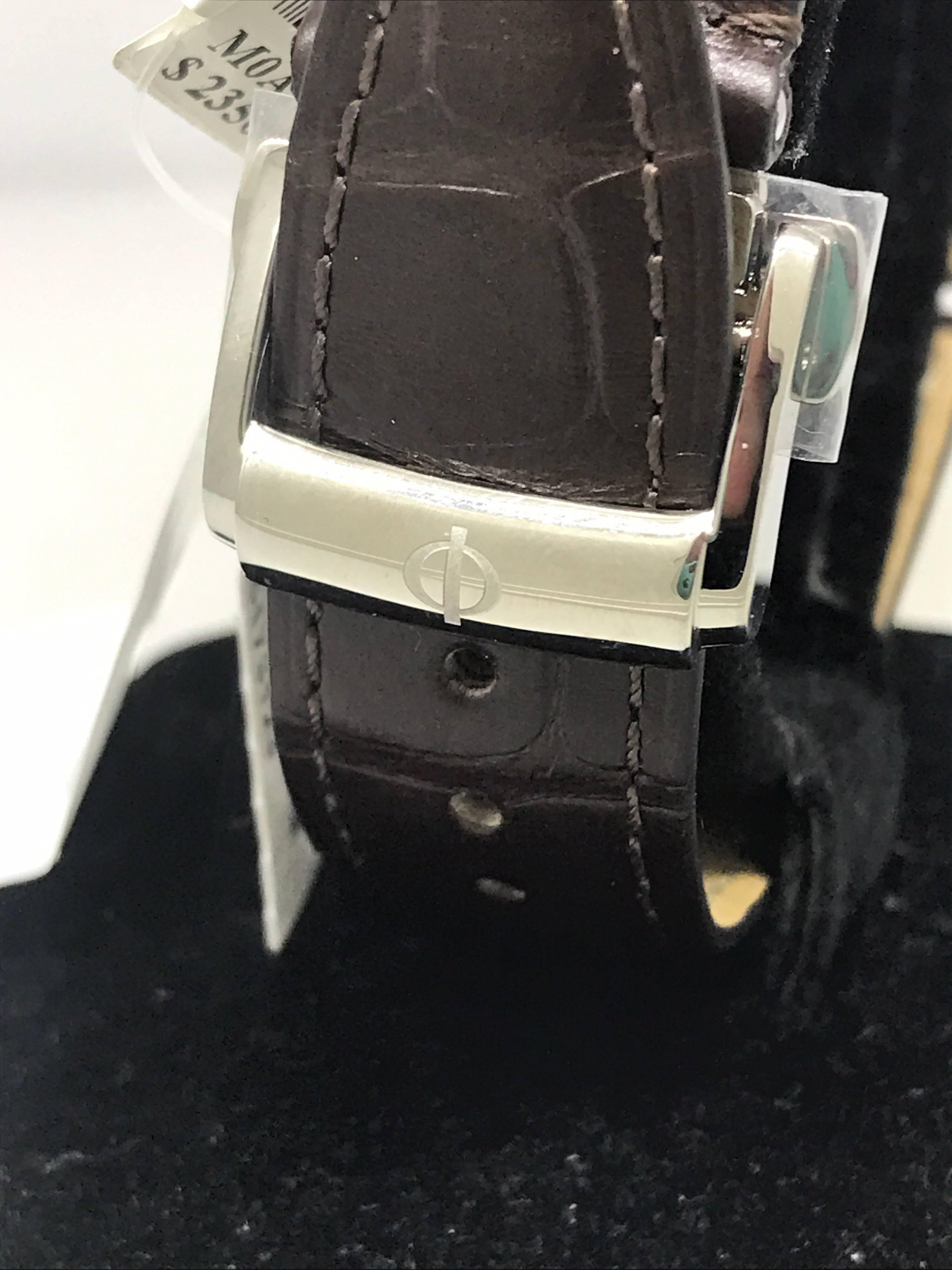 Baume & Mercier Classima Core Automatic Leather Band Men's Watch M0A10263 For Sale 5