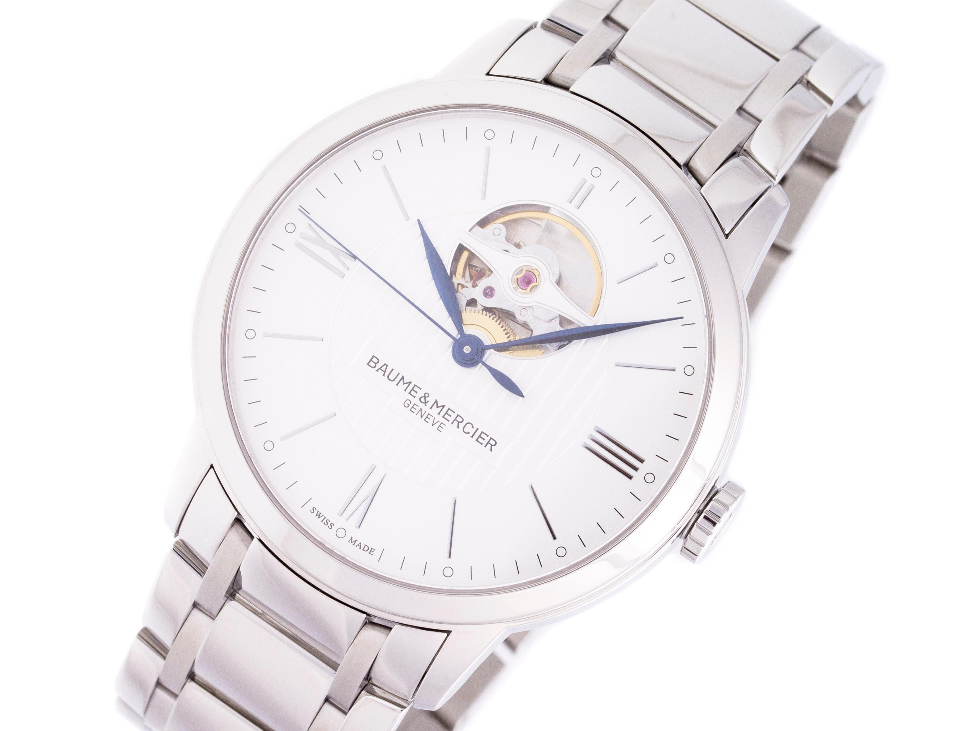 Brand	Baume & Mercier
Series	Classima
Model	MOA10275
Gender	Men's
Condition	Great Condition Store Display Watch
Material	Stainless Steel
Finish	Polished
Caseback	Exhibition
Diameter	40mm
Thickness	
Bezel	Fixed Stainless Steel
Crystal	Scratch
