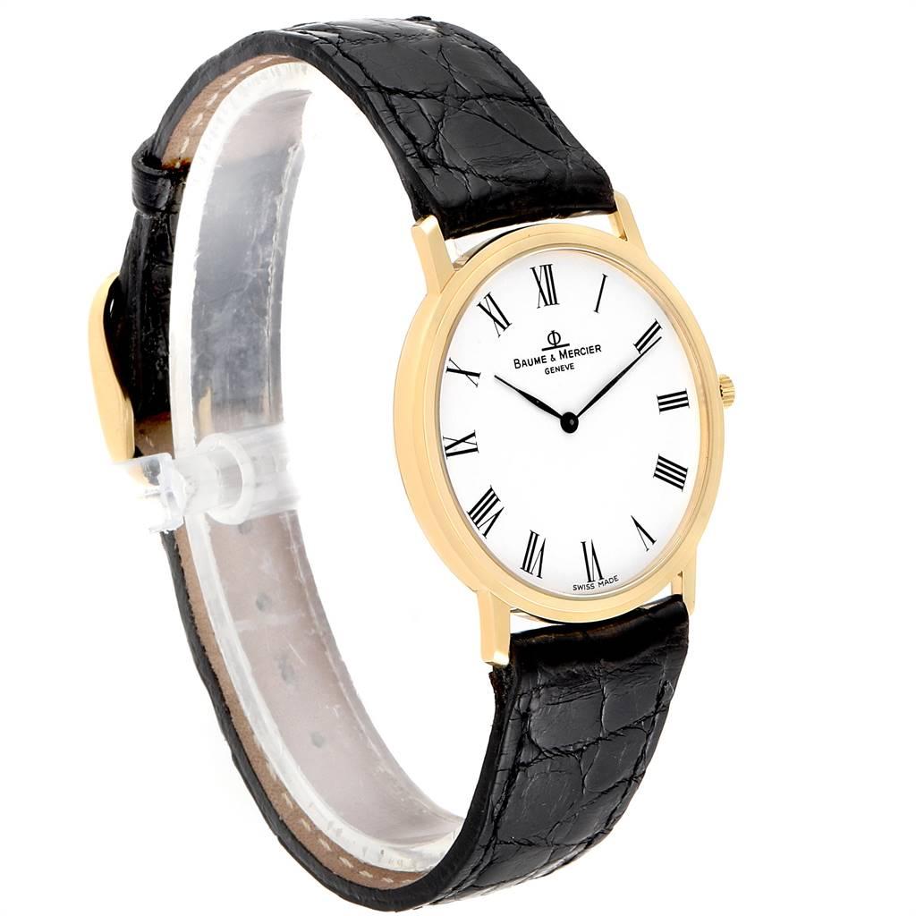Baume Mercier Classima Ultra Thin 18 Karat Yellow Gold Quartz Watch 95612 In Excellent Condition In Atlanta, GA