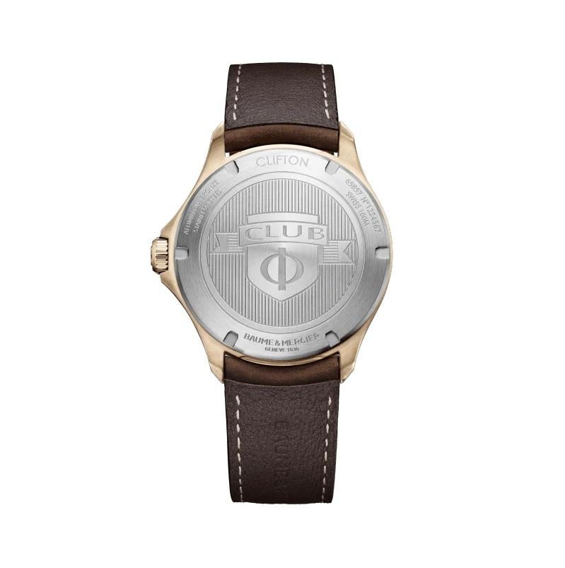 Featuring a green dial encircled by an engraved bronze rotating bezel and satin-finished bronze case, the Clifton Club 10503 offers a stylish, sporty aesthetic. This automatic watch comes on a brown calfskin strap.
Automatic, self-winding