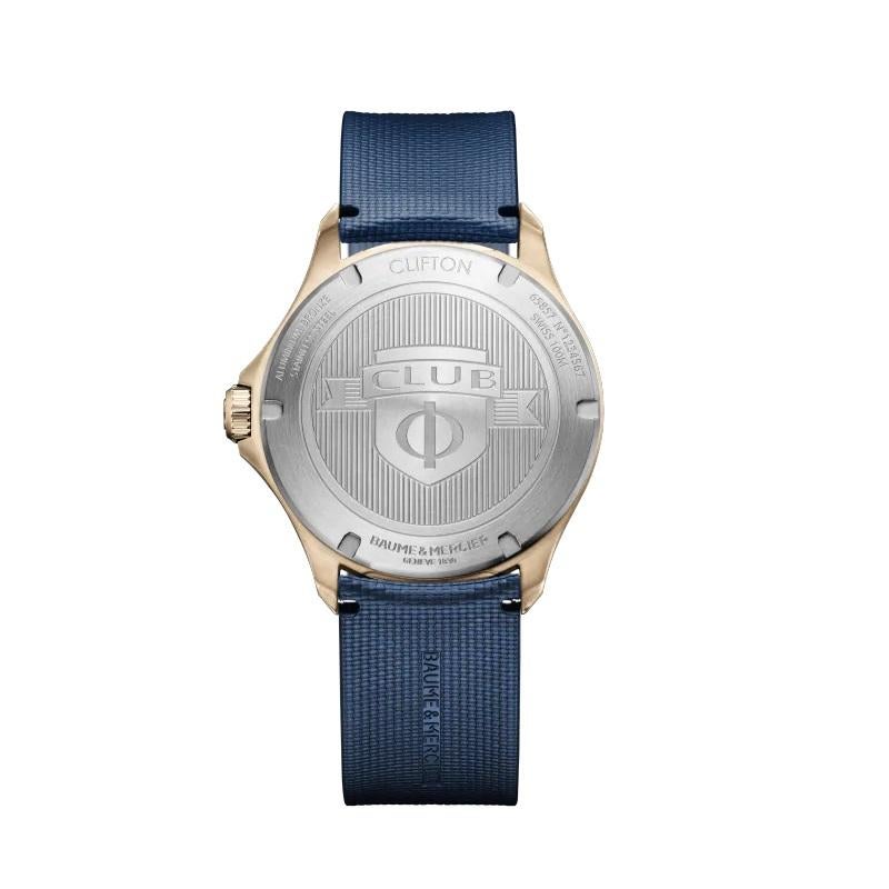 This luxury automatic watch for men features a stylish satin-finished bronze case and blue dial. The rotating engraved bezel, the riveted indexes and hands with white emission Superluminova® and blue rubber strap complete the sporty look of this