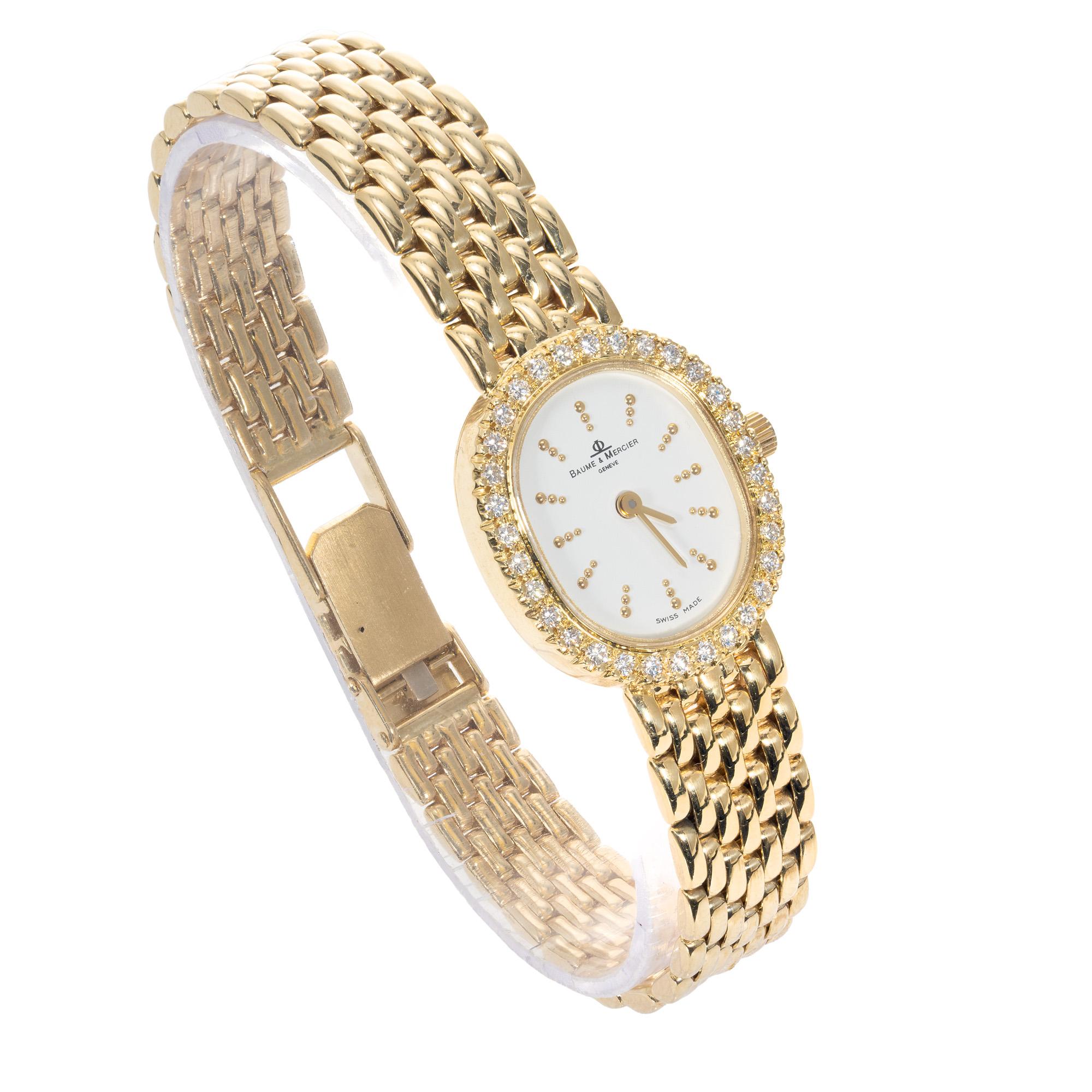 Baume & Mercier Diamond Bezel Yellow Gold Ladies Wristwatch Corte redondo en venta