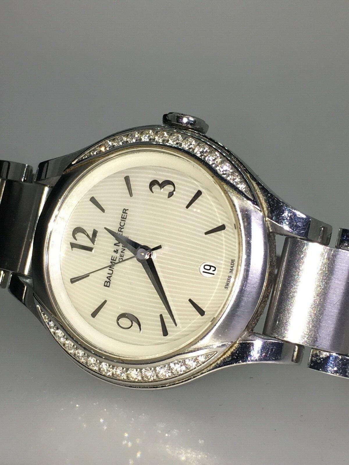 Moderne Baume & Mercier Geneve Ilea Montre pour femme avec lunette diamantée et cadran MOP et quartz #4787293 en vente