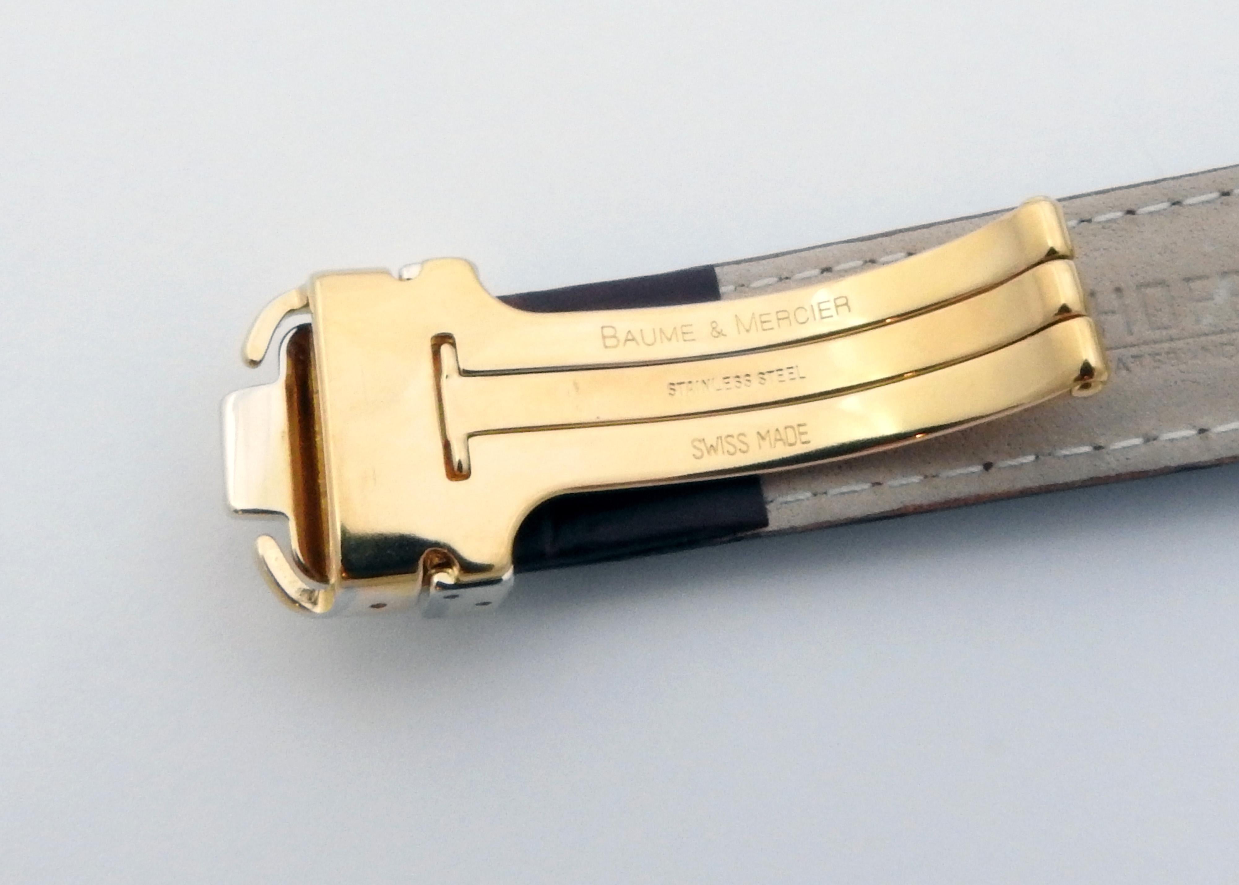Taille ronde Baume & Mercier Hampton Montre pour homme en or jaune 18 carats avec cadran blanc et quartz