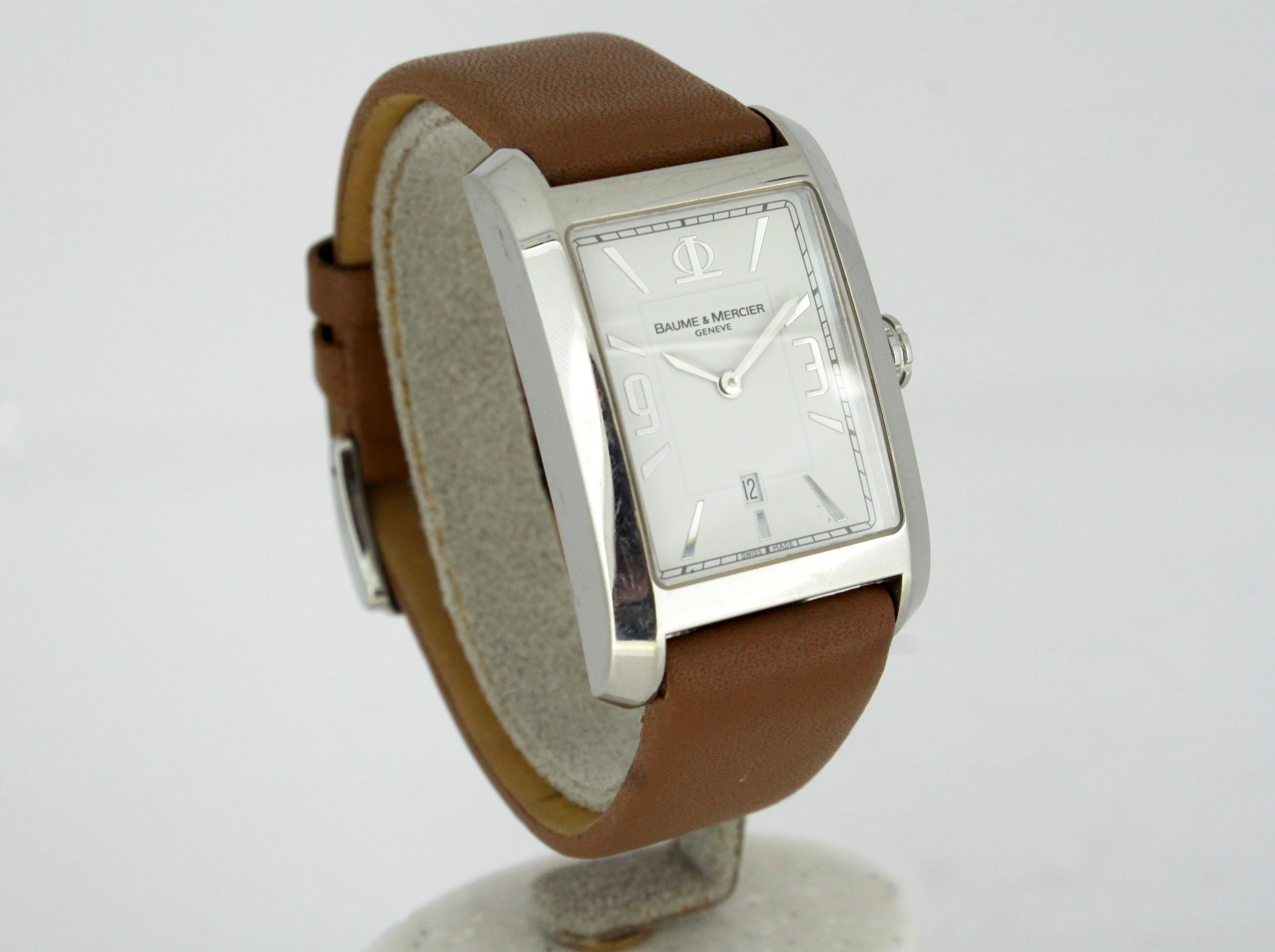 Baume & Mercier - Hamptons - 65652 - Hommes

La quintessence du garde-temps pour les citadins, avec une parfaite maîtrise du nombre d'or, dont le symbole est également le logo de la marque.

N° de réf. : 65652
Sexe :	Hommes
Taille du boîtier : 29