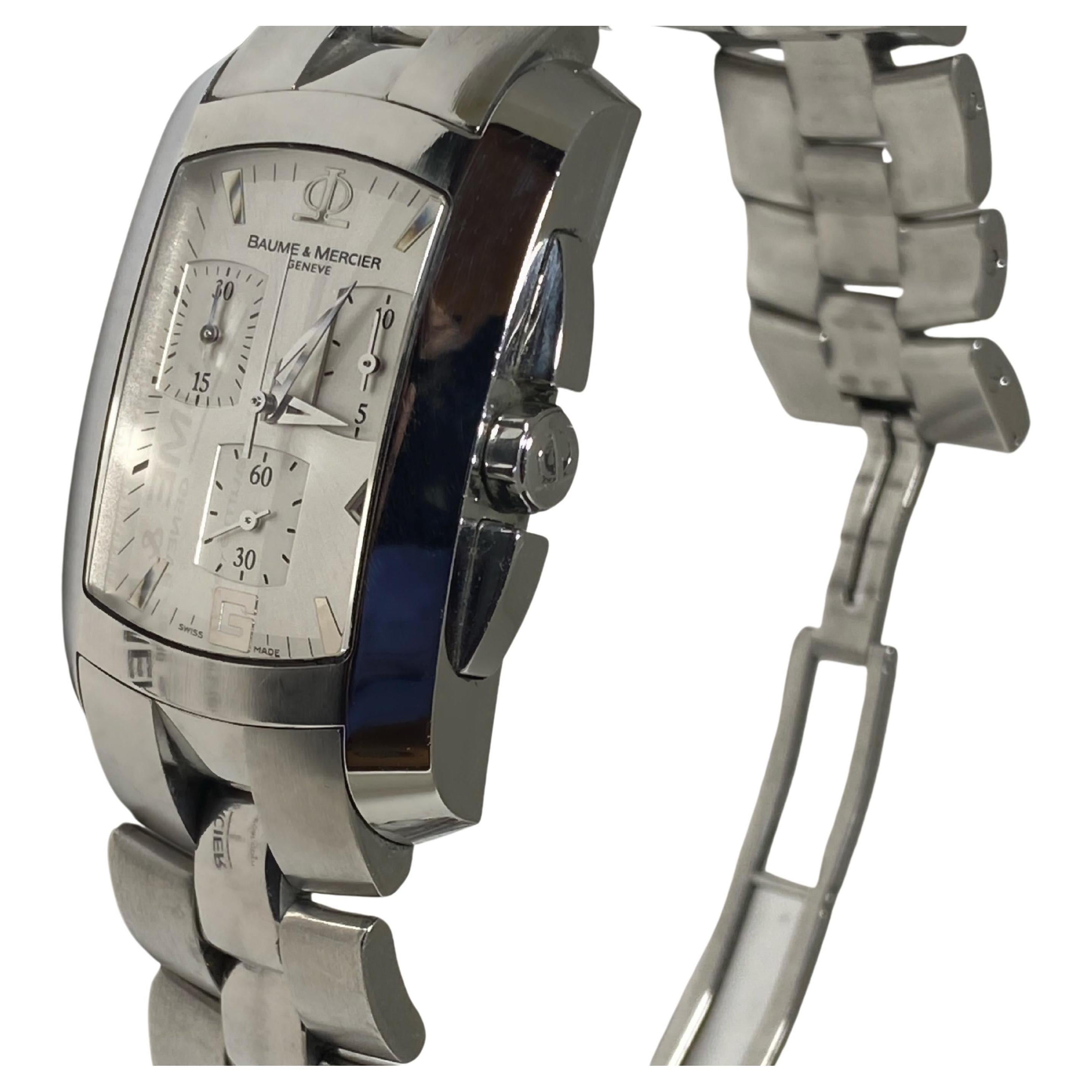 Moderne Baume & Mercier Hampton Montre chronographe rectangulaire à quartz pour hommes Milleis réf. 8444 en vente