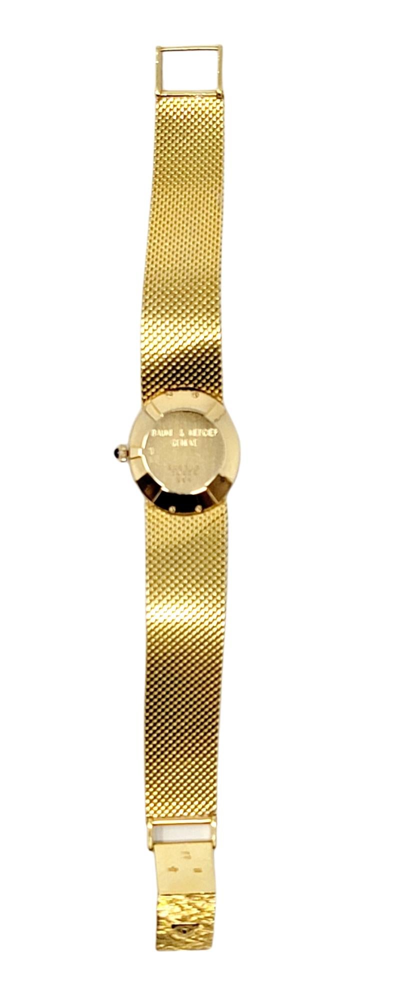 Baume & Mercier Ladies Wristwatch with Diamond Dial and Bezel in 18 Karat Gold 3