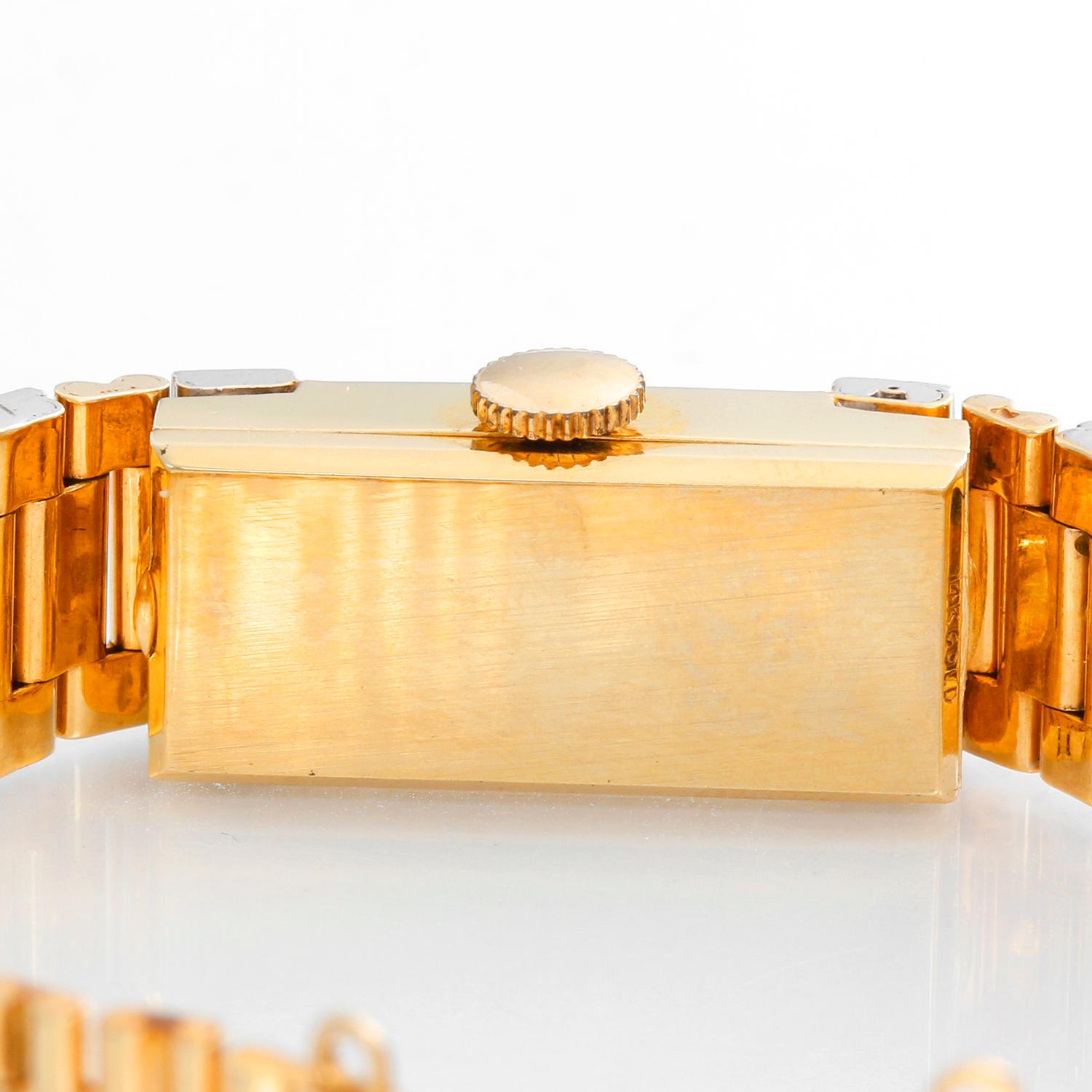 Baume & Mercier Damenarmbanduhr mit Handaufzug aus Gelbgold mit Diamanten im Angebot 1