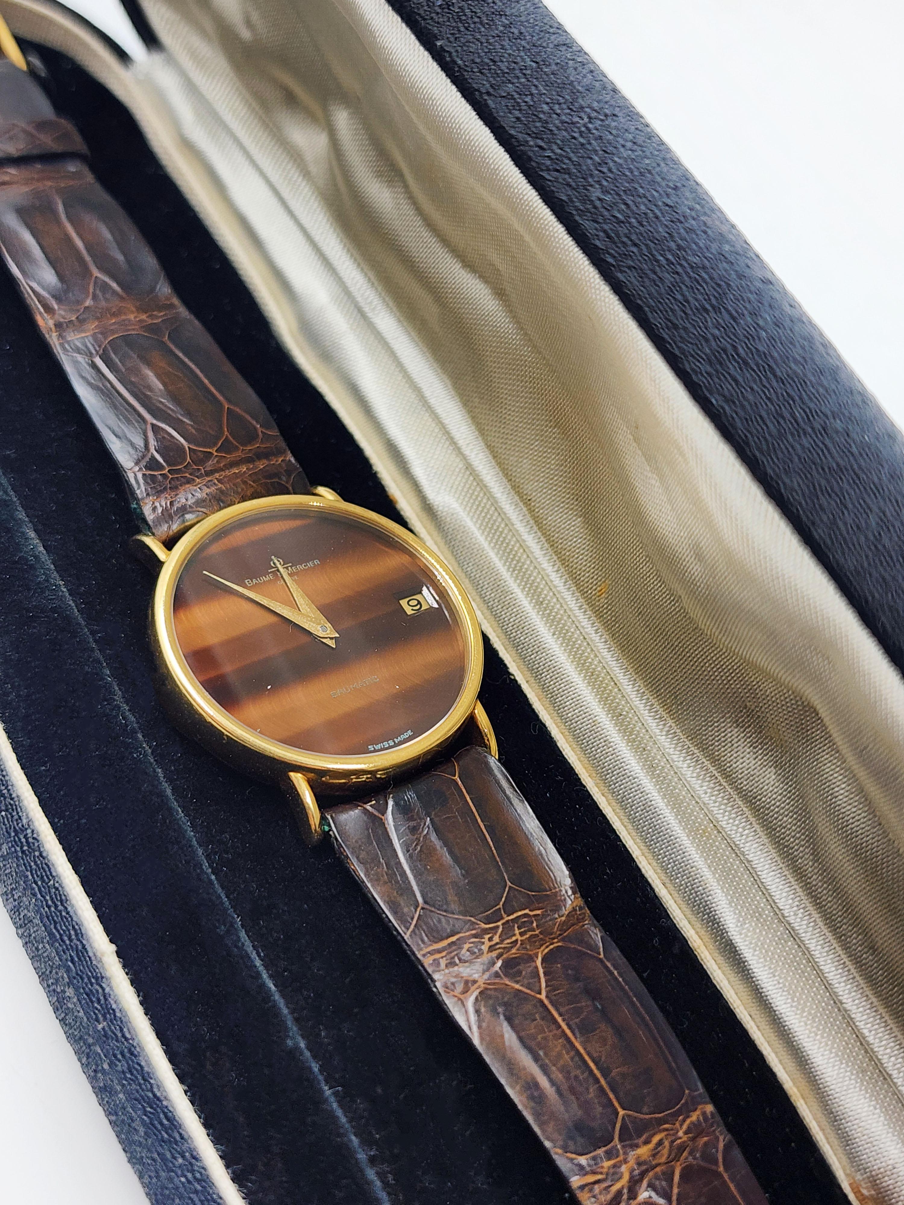 Hand-Crafted Baume & Mercier Men's Calendar Watch in 18 kt Gold Vintage For Sale