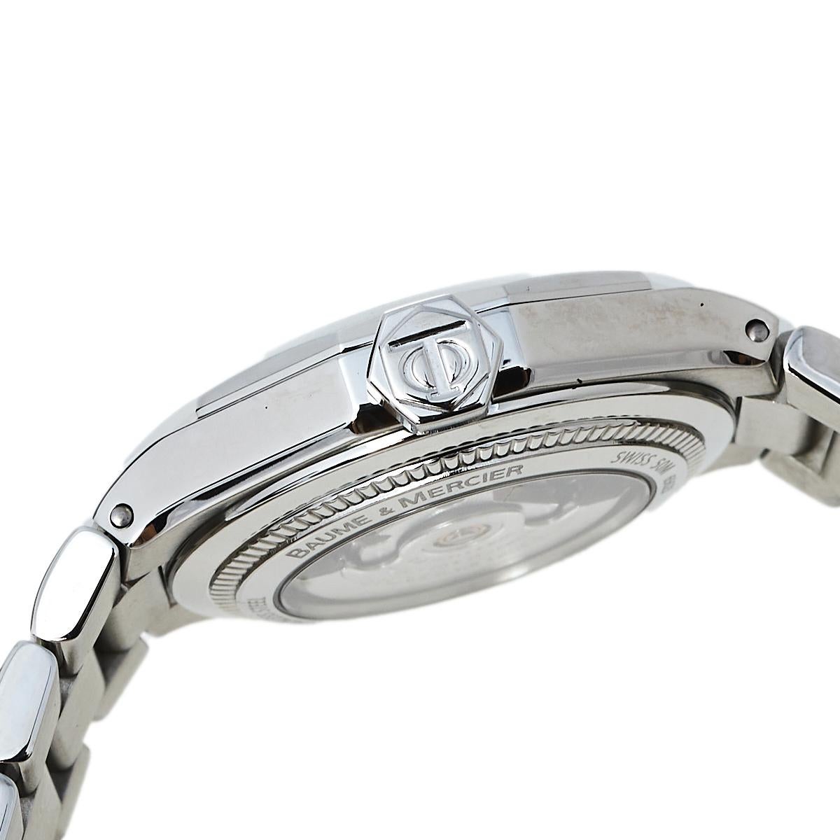 Contemporary Baume & Mercier Silver Stainless Steel Riviera M0A08782 Women's Wristwatch 28 mm