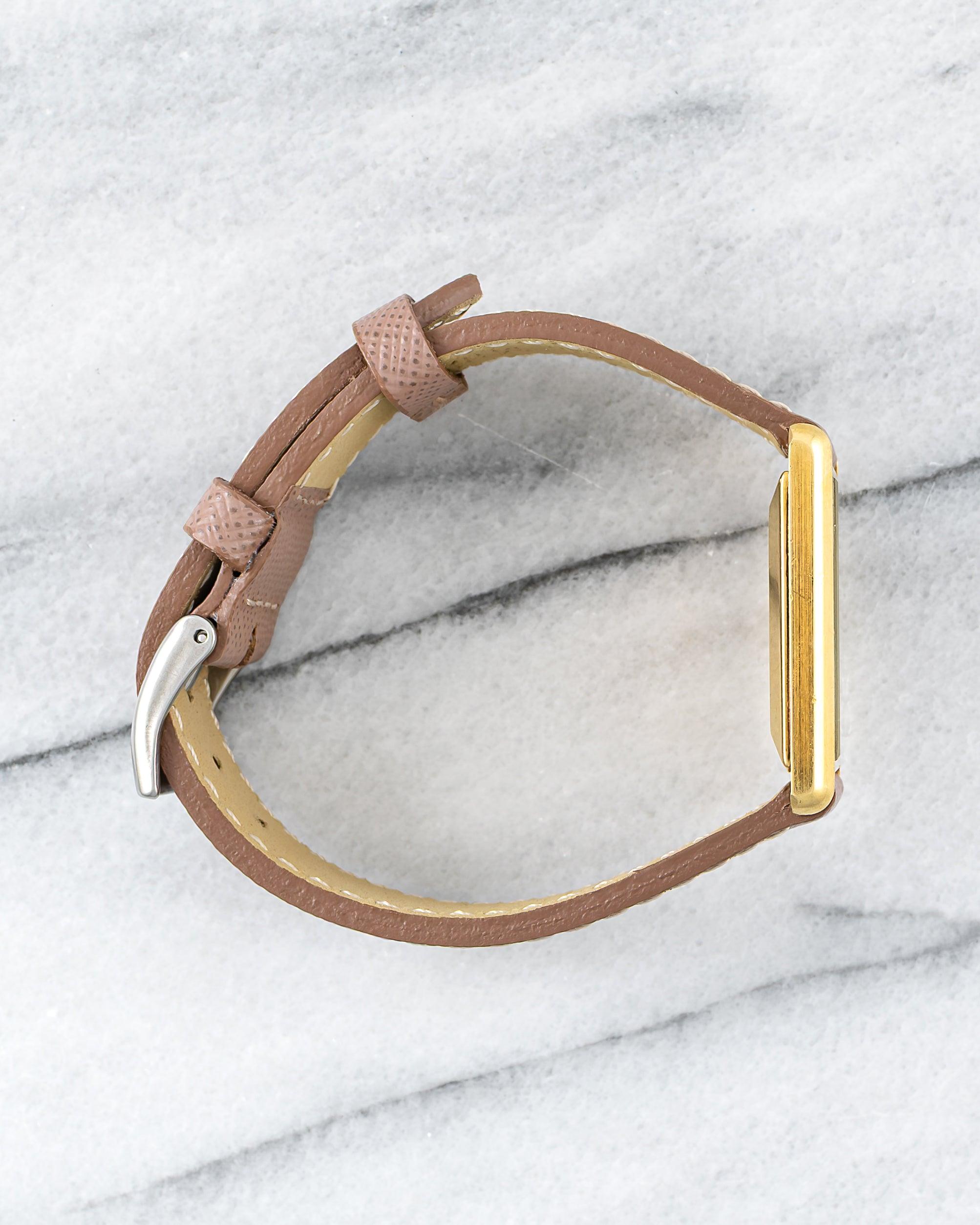 Baume & Mercier Tiger Eye Dial Watch in 18K yellow gold, 1970s In Good Condition For Sale In New York, NY