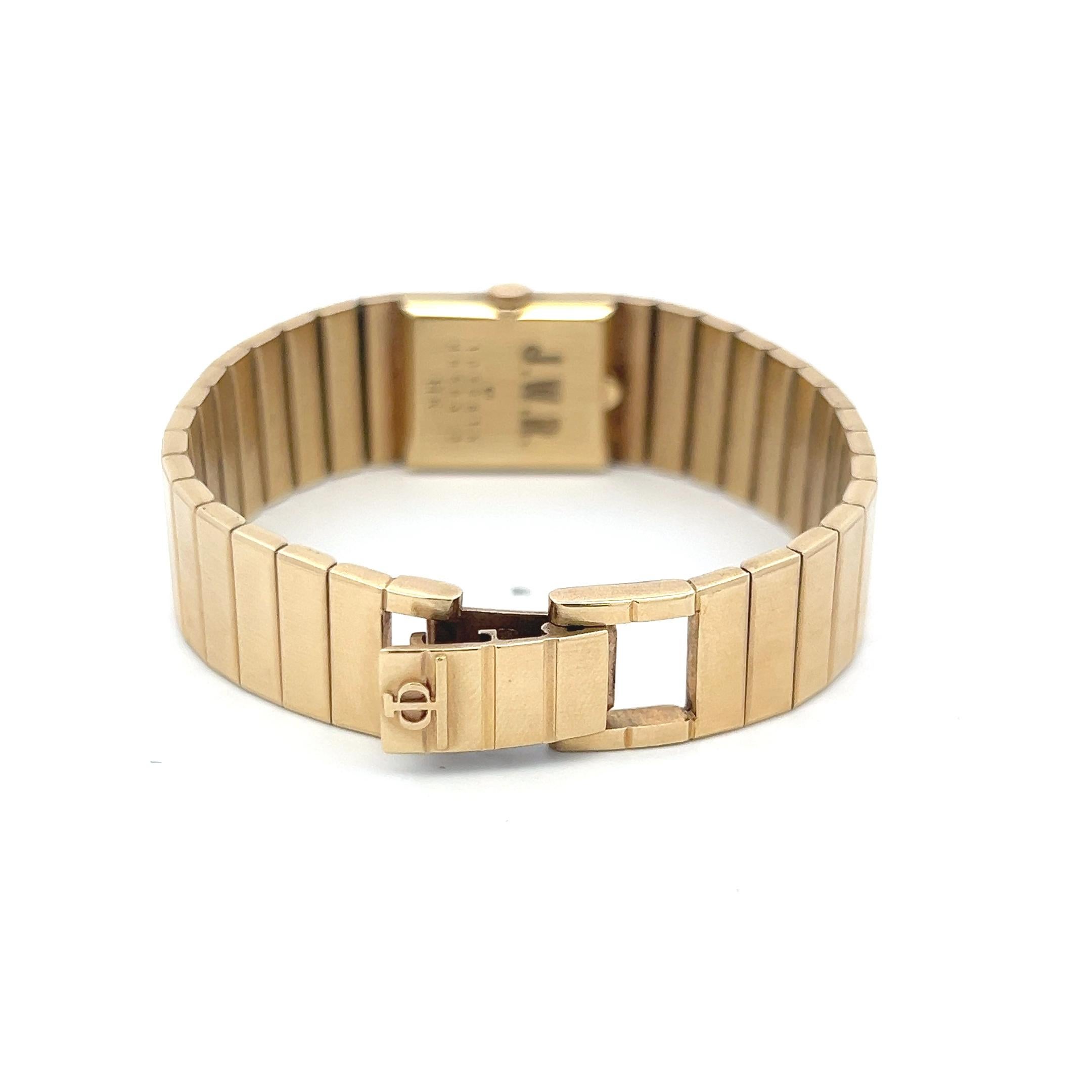 Baume & Mercier Vintage 41.44 Grams 14 Karat Yellow Gold Wrist Watches In Good Condition For Sale In New York, NY