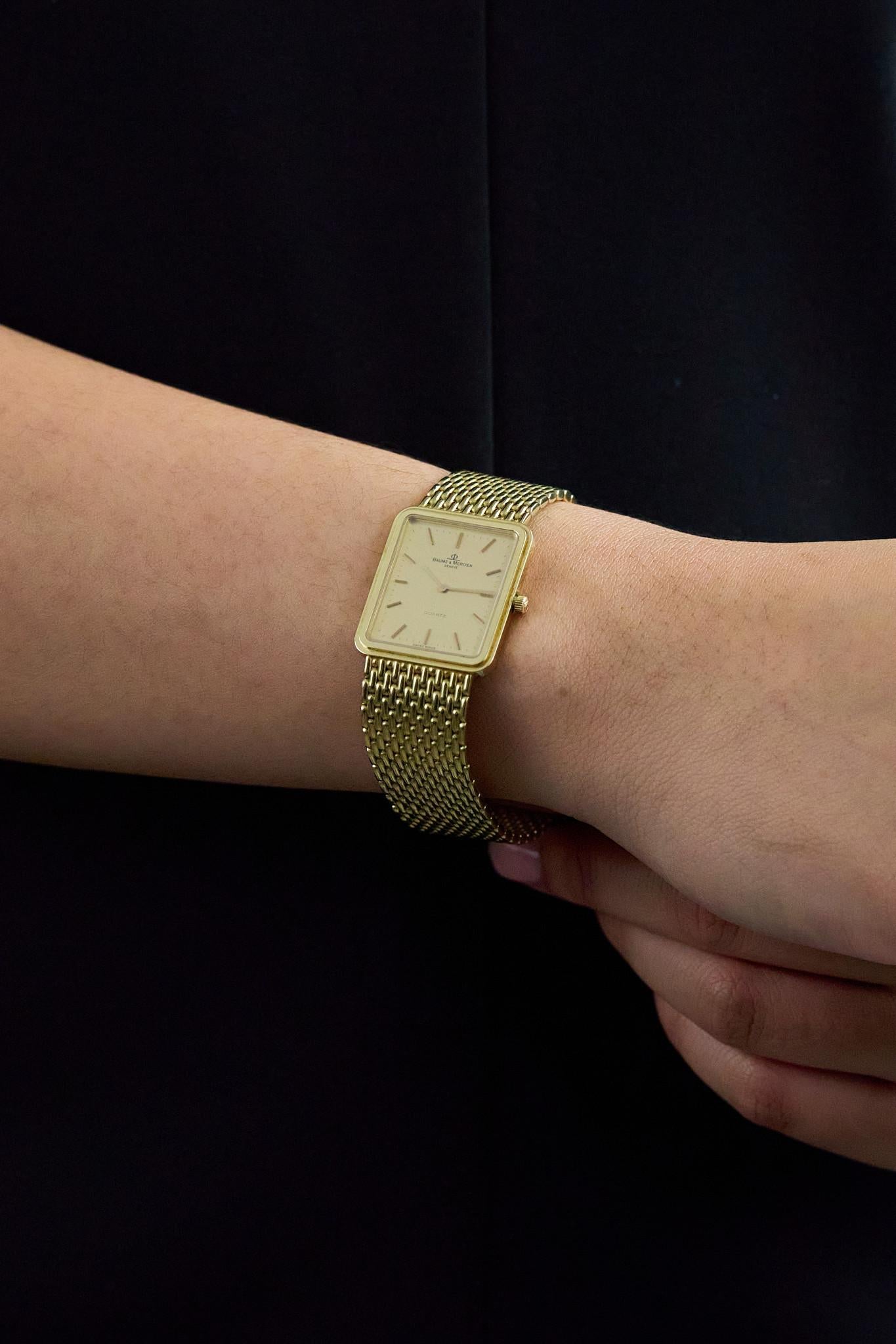 Reloj de pulsera unisex Baume & Mercier Vintage Square de los años 80 en oro amarillo de 14 quilates en venta 1