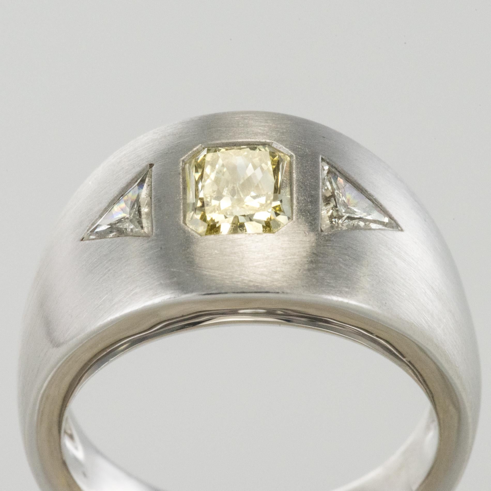 Emerald Cut Baume Modern Yellow and White Diamond Polished Gold Ring For Sale