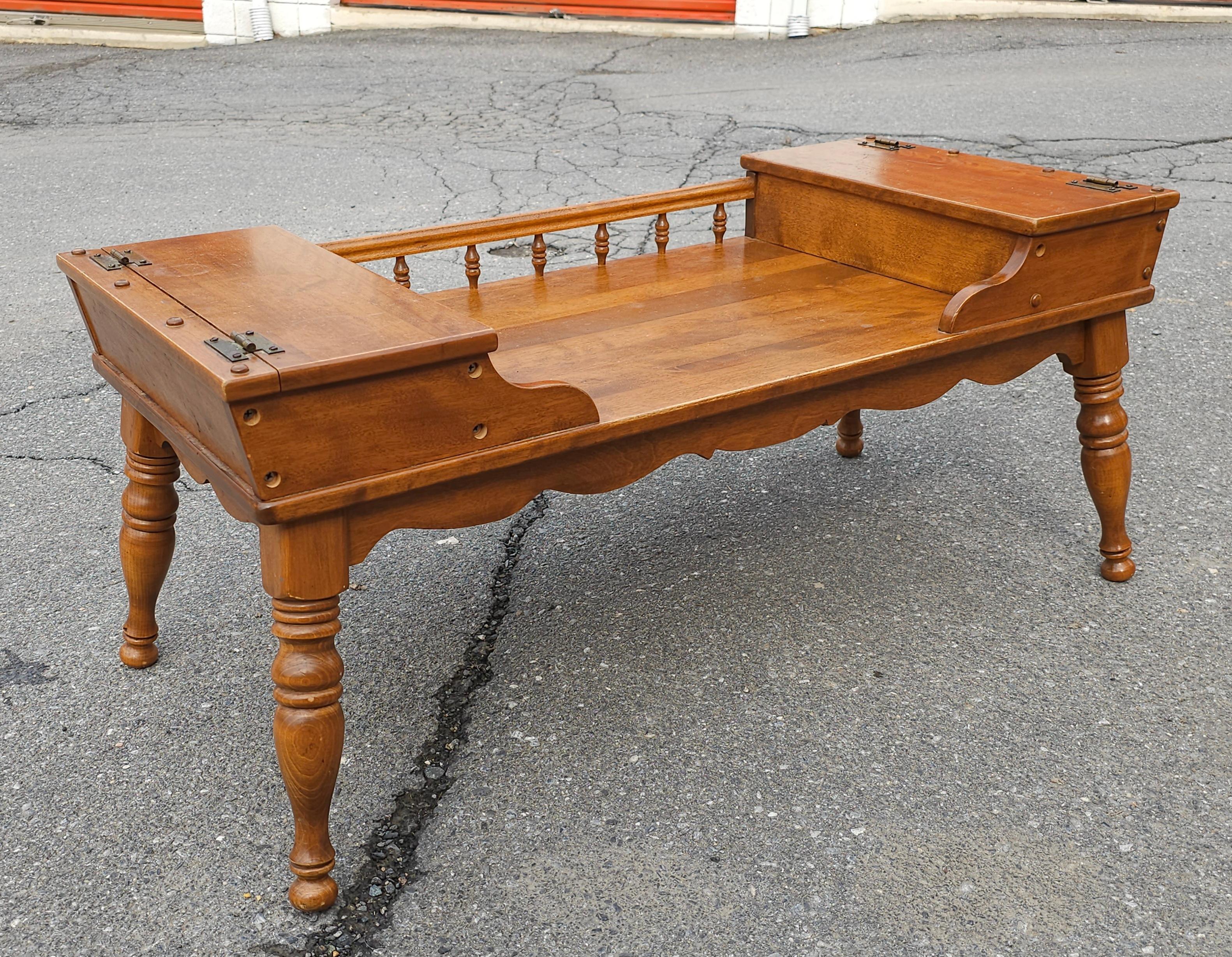 A Baumritter Heirloom Nutmeg Maple Dough Box Coffee Table. Measures 42