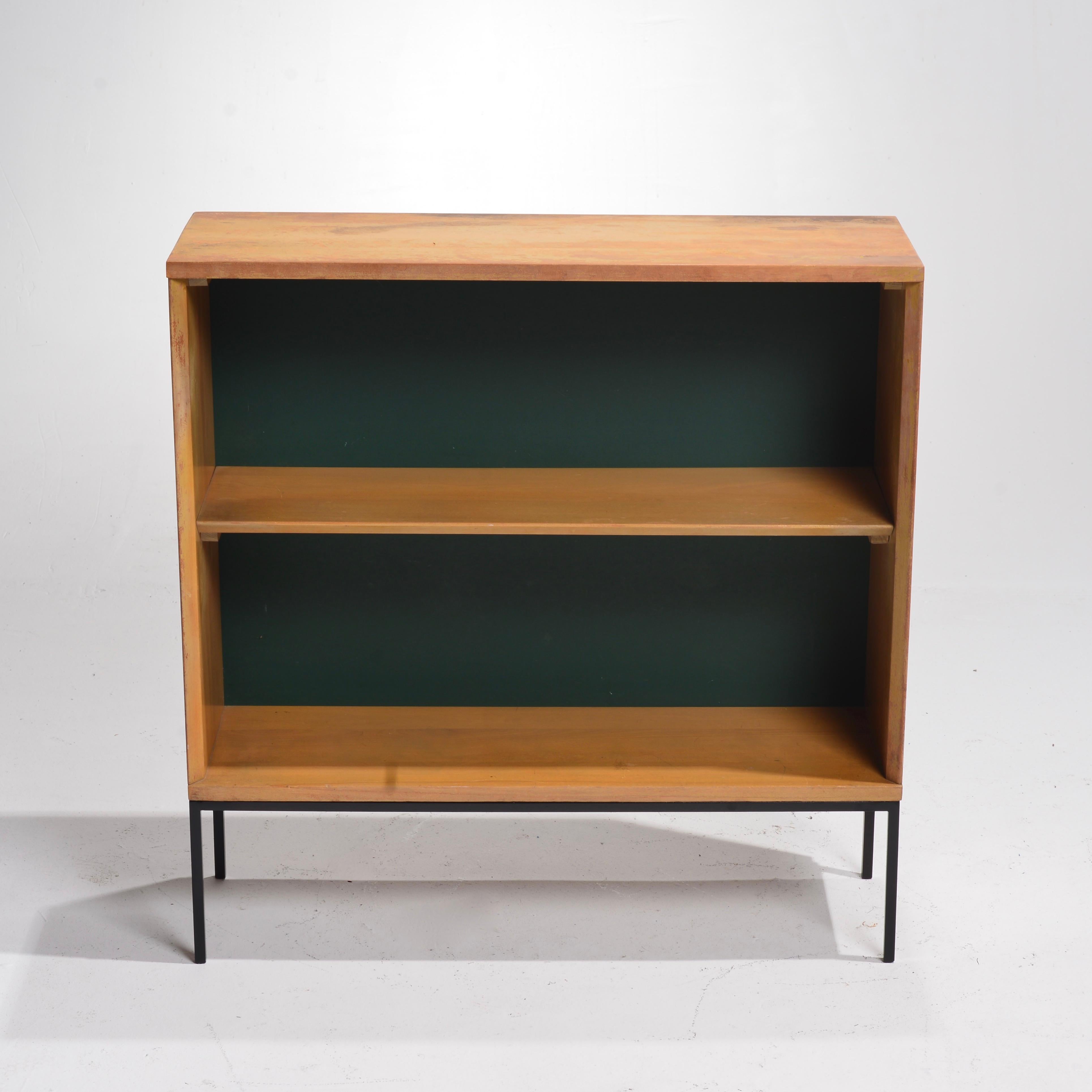 Mid-Century Modern Baumritter New York Bookcase  For Sale