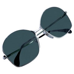 Bausch & Lomb Vintage 70s Mint Unisex White Gold Sunglasses Mod. 516