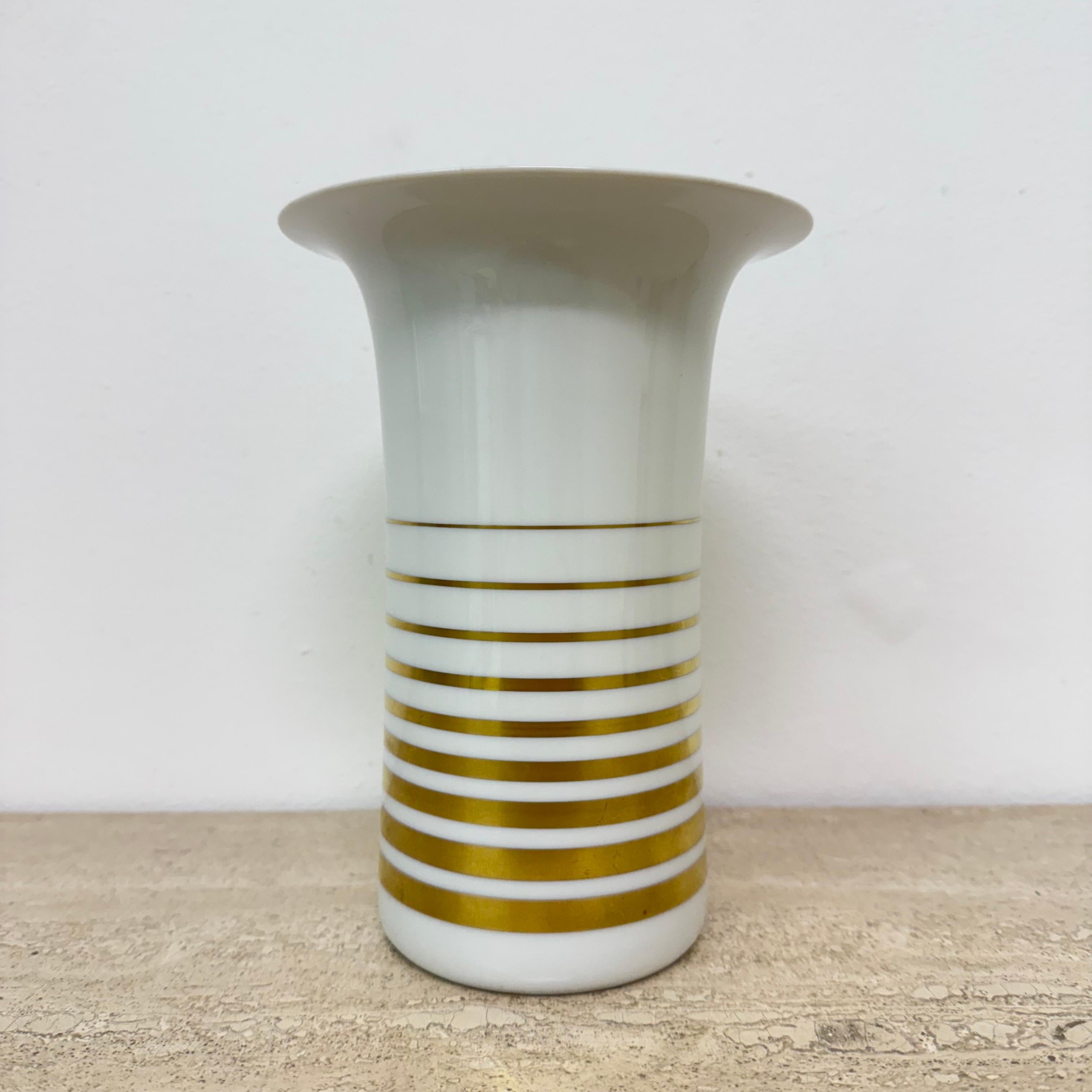 Mid-Century moderno Vaso in porselina di Arzberg, anni '70 in vendita