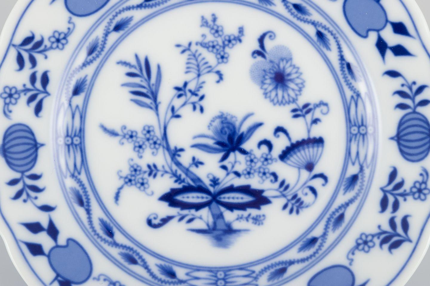 Hand-Painted Bavaria, Germany. Set of twelve porcelain plates, Blue Onion pattern. For Sale