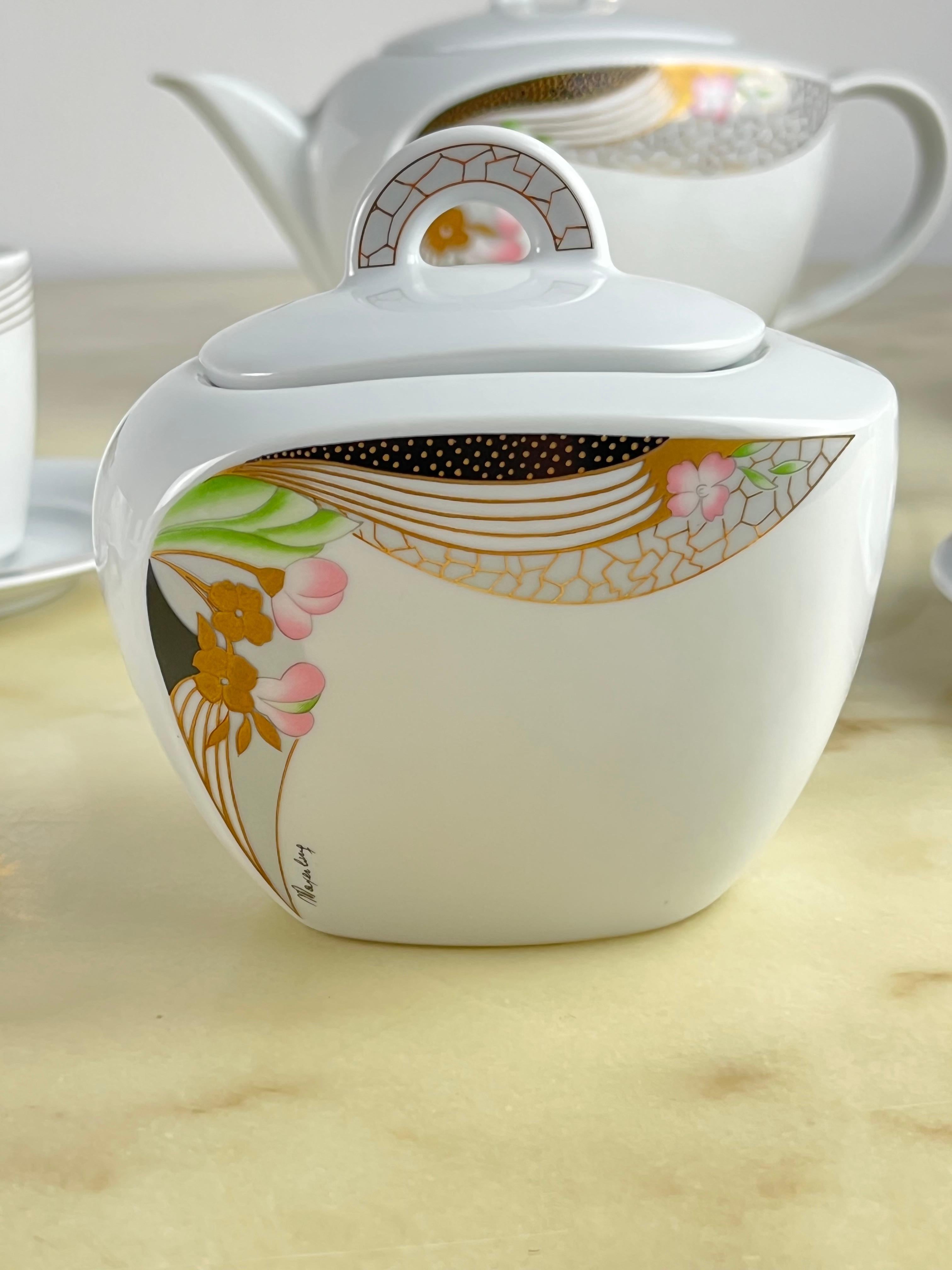 Late 20th Century Bavaria Porcelain Tea Set 13 pieces, 80s For Sale