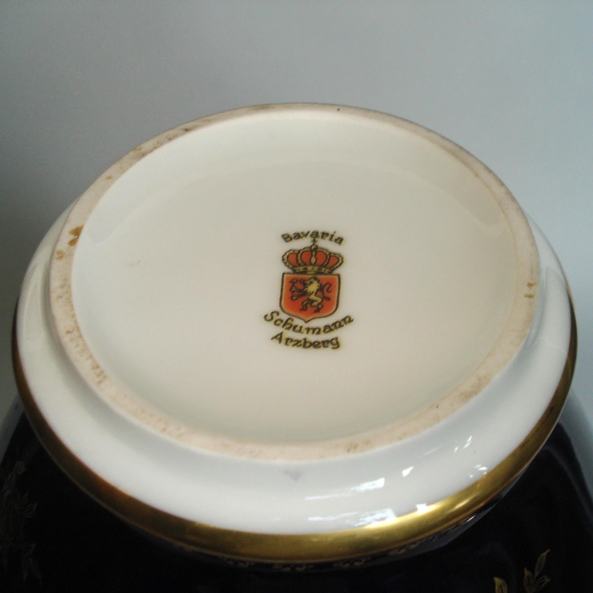 Bavaria Schumann, Kobaltblaues und goldenes Porzellangefäß mit Deckel, Deutschland 1940er Jahre im Angebot 7