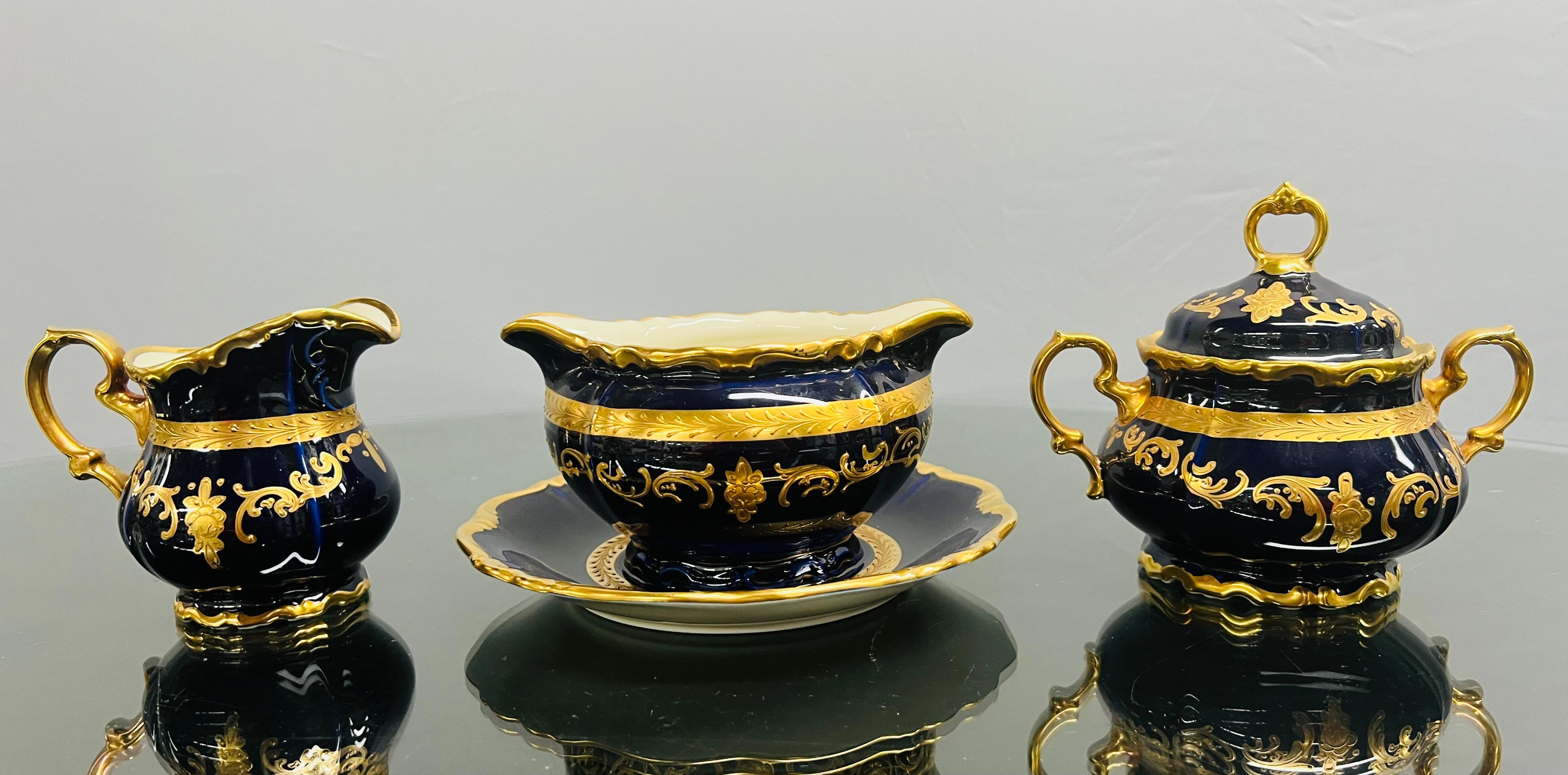 Bavaria Waldershot 22 K Gold Design Porcelain in Cobalt Blue, Set of 69 Pcs 7