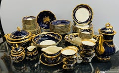 Bavaria Waldershot 22 K Gold Design Porcelain in Cobalt Blue, Set of 69 Pcs