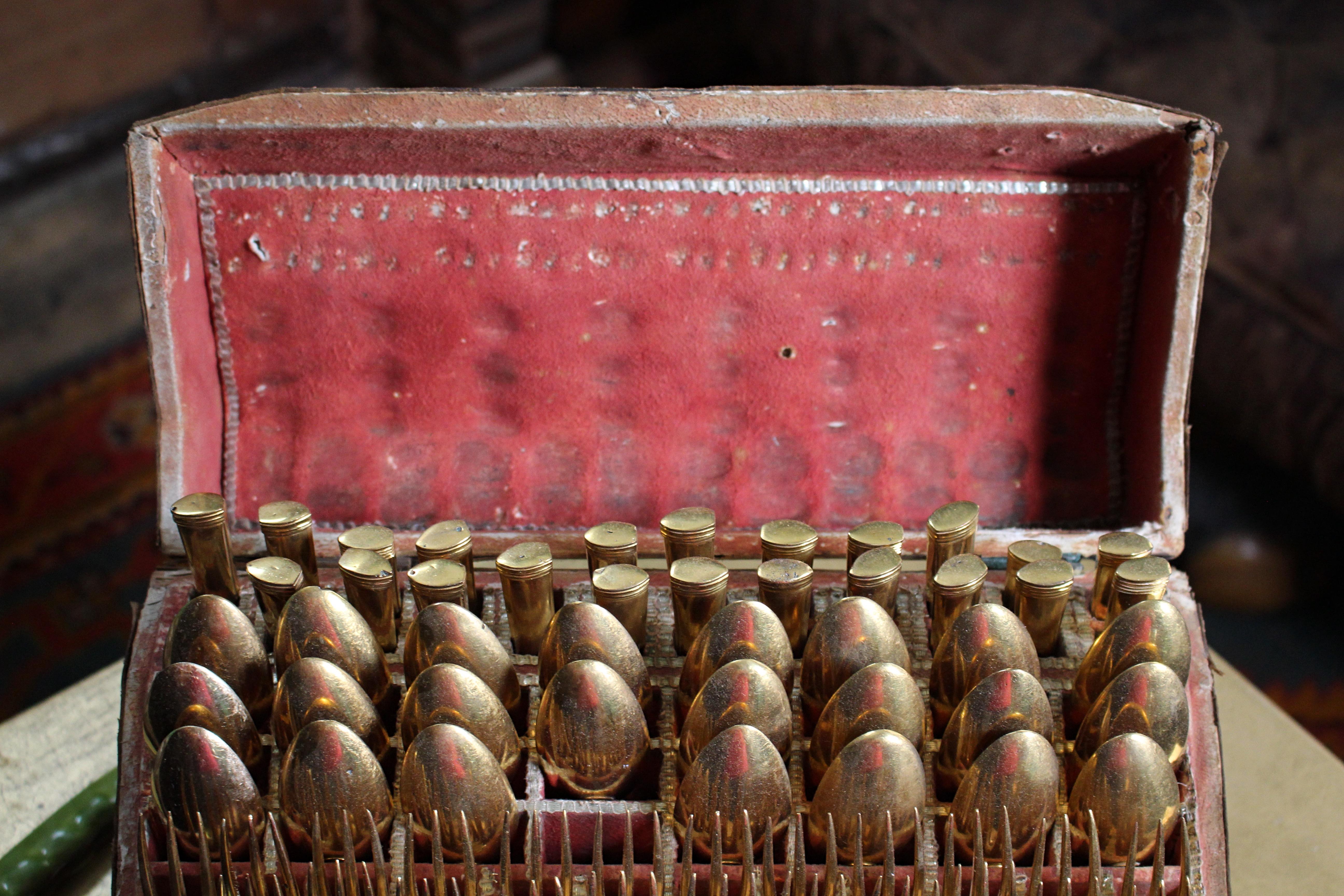 Bavarian 19th C Gilt Copper Flatware With Original Tooled Leather & Gilt Casket For Sale 5