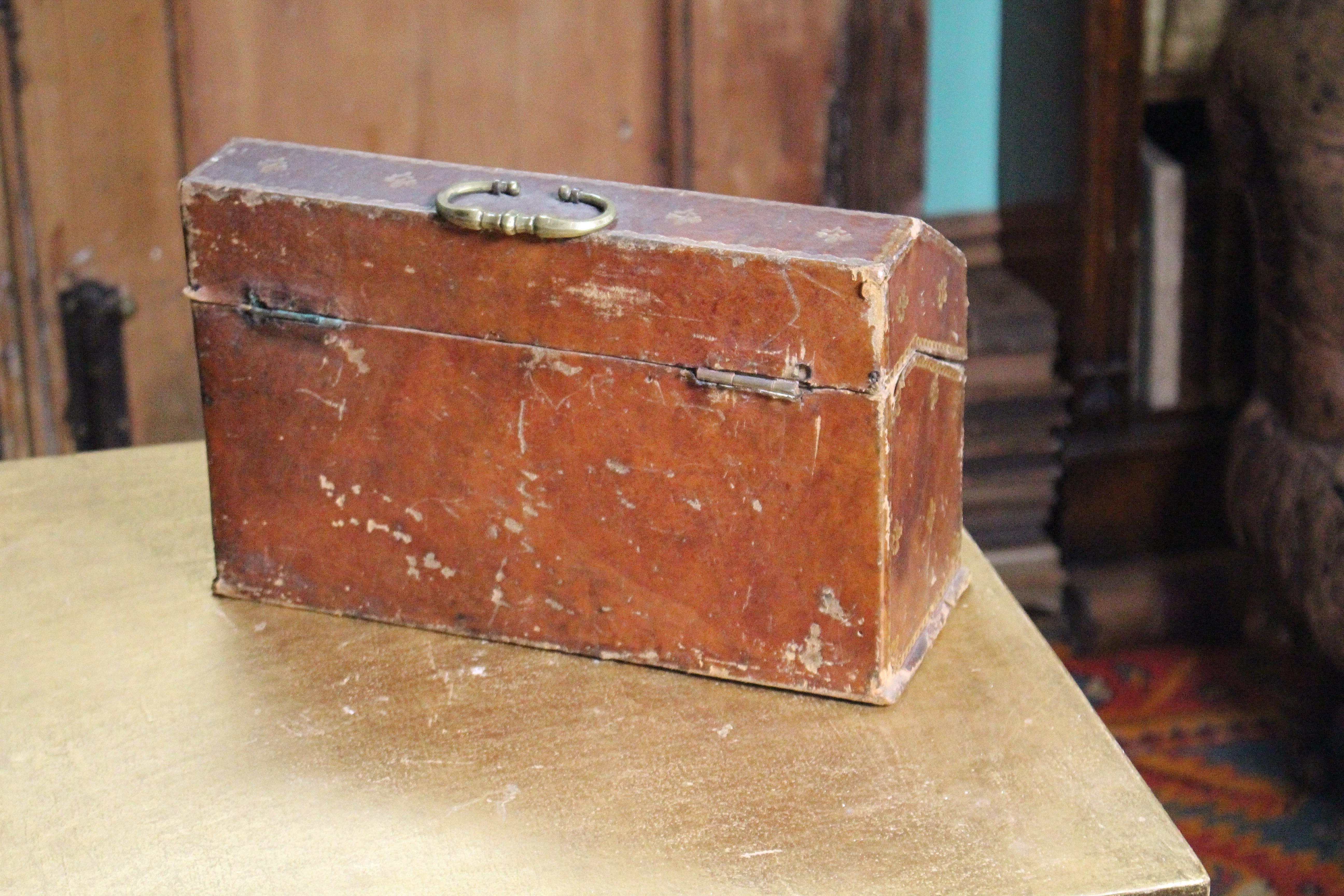 Bavarian 19th C Gilt Copper Flatware With Original Tooled Leather & Gilt Casket For Sale 10