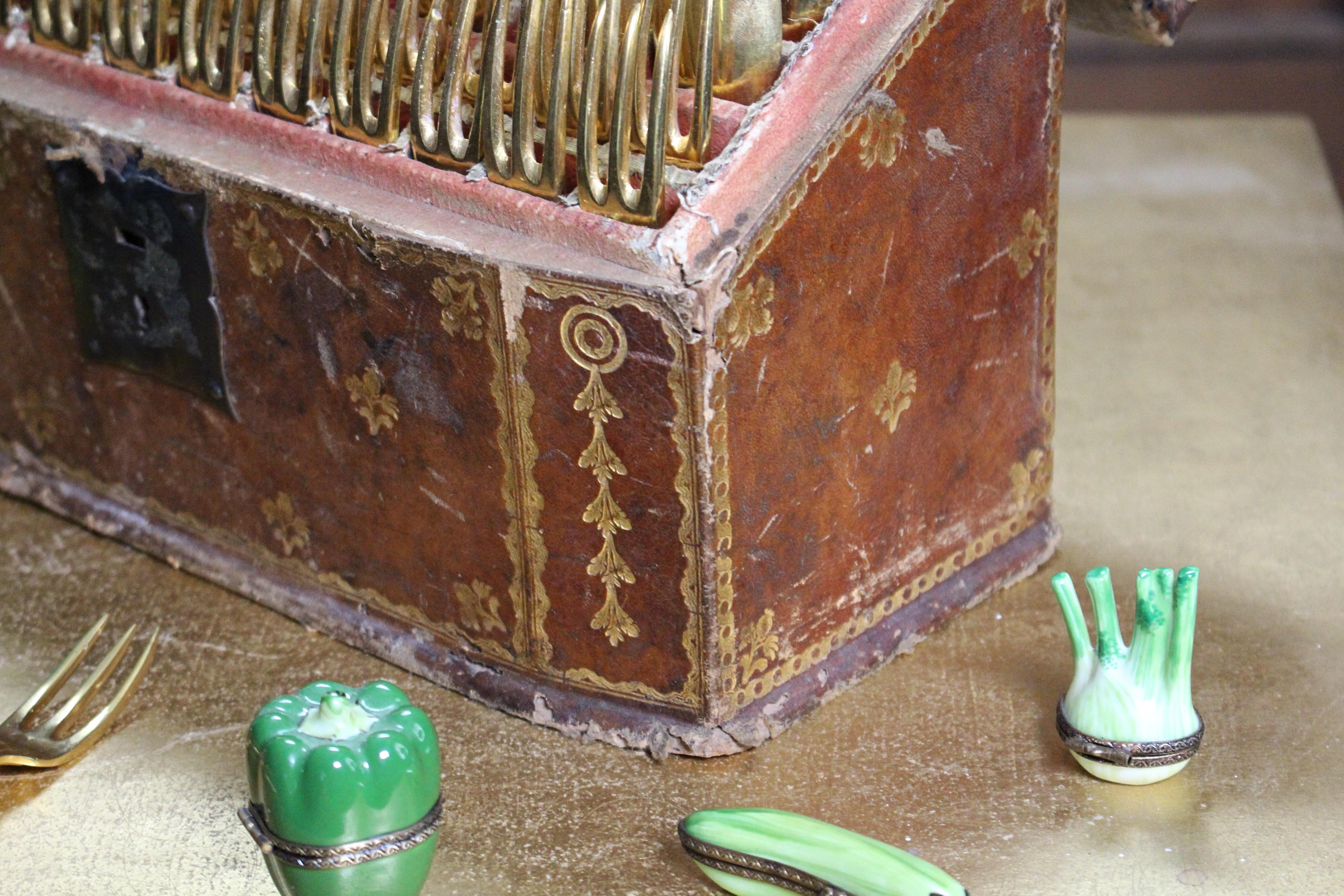 Bavarian 19th C Gilt Copper Flatware With Original Tooled Leather & Gilt Casket For Sale 1