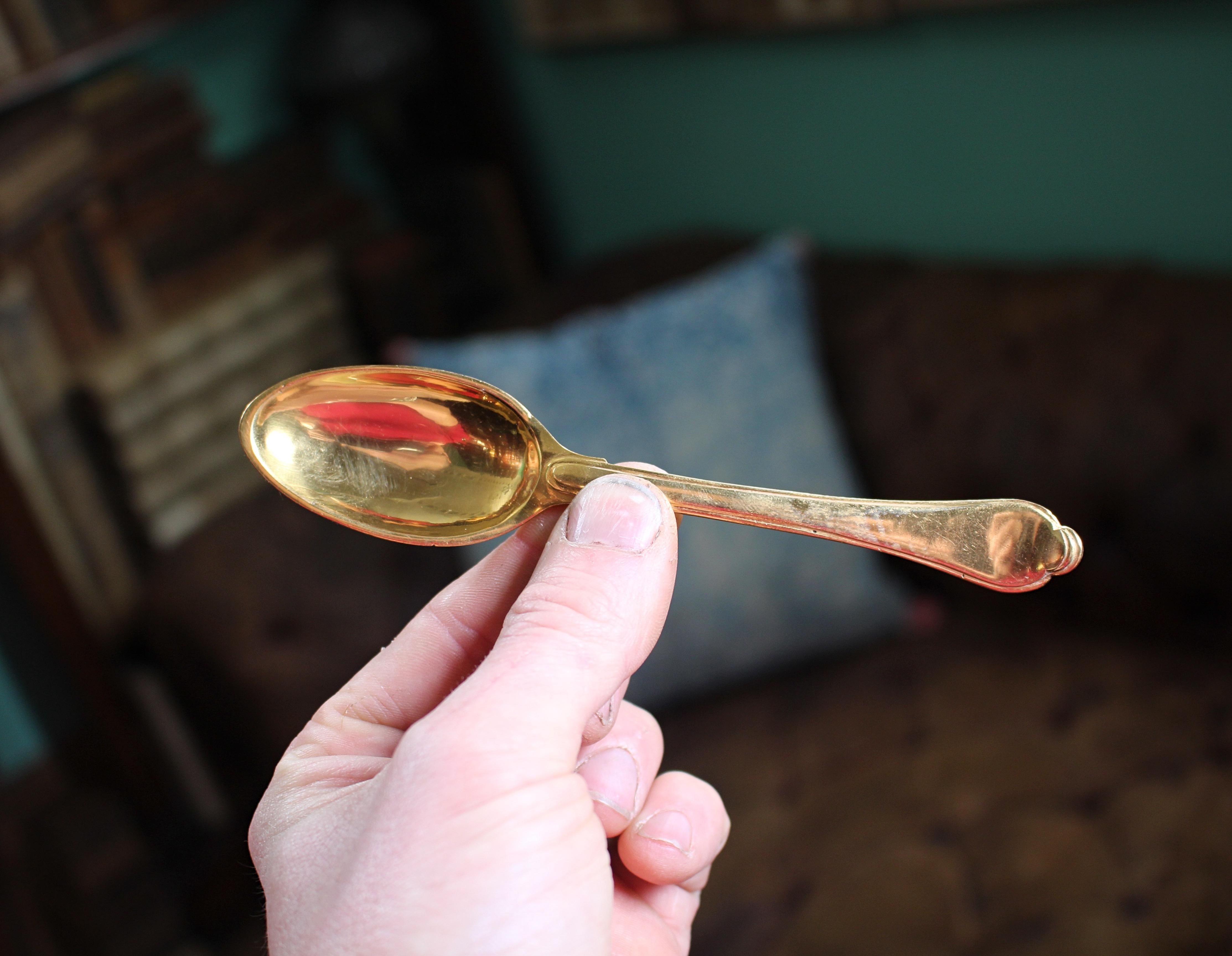 Bavarian 19th C Gilt Copper Flatware With Original Tooled Leather & Gilt Casket For Sale 3