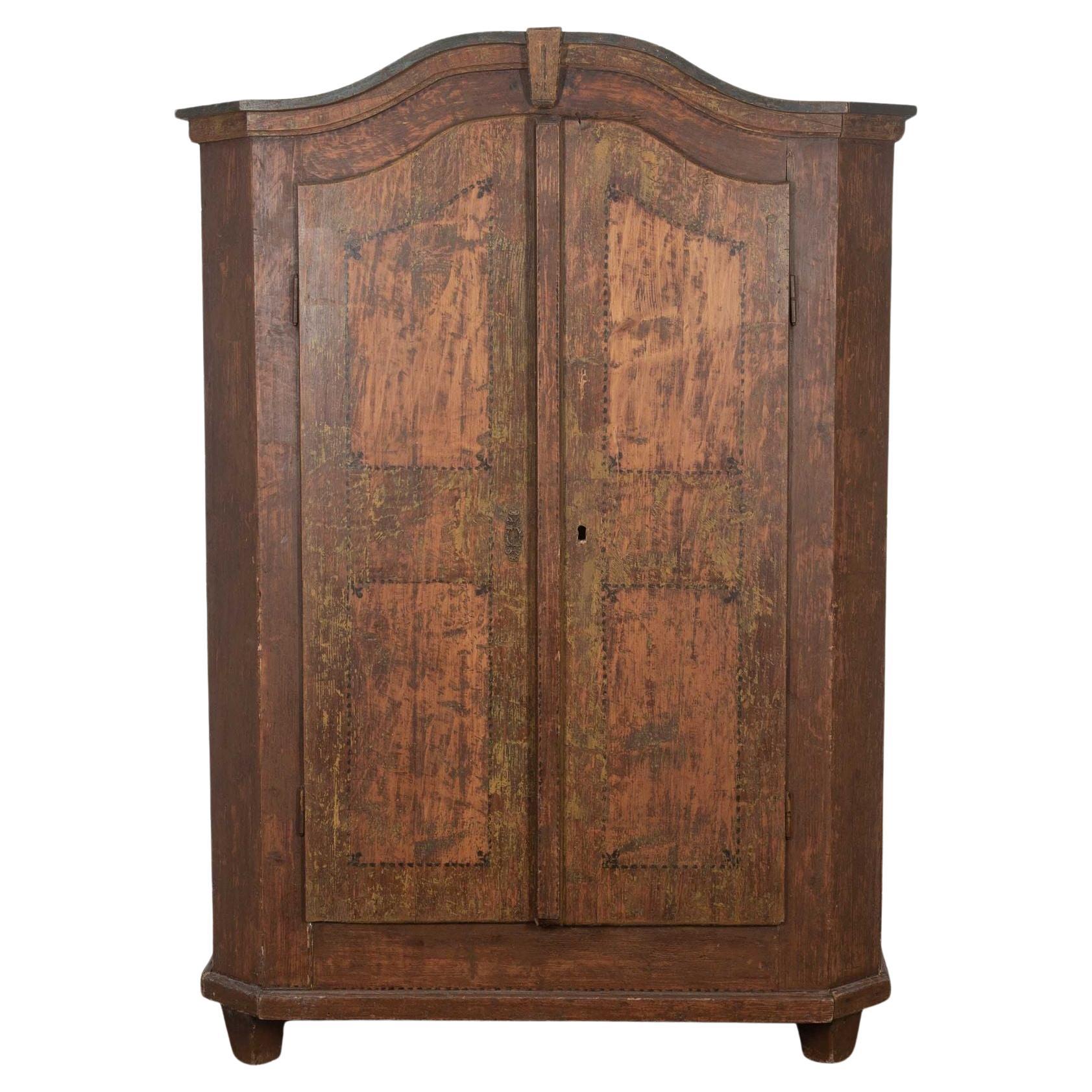 Armoire peinte de style bavarois