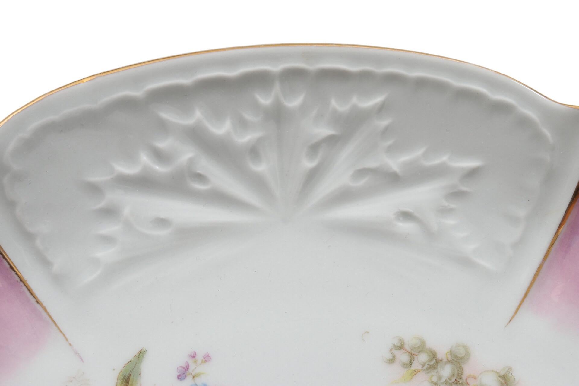 20th Century Bavarian Style Ceramic Serving Plate For Sale