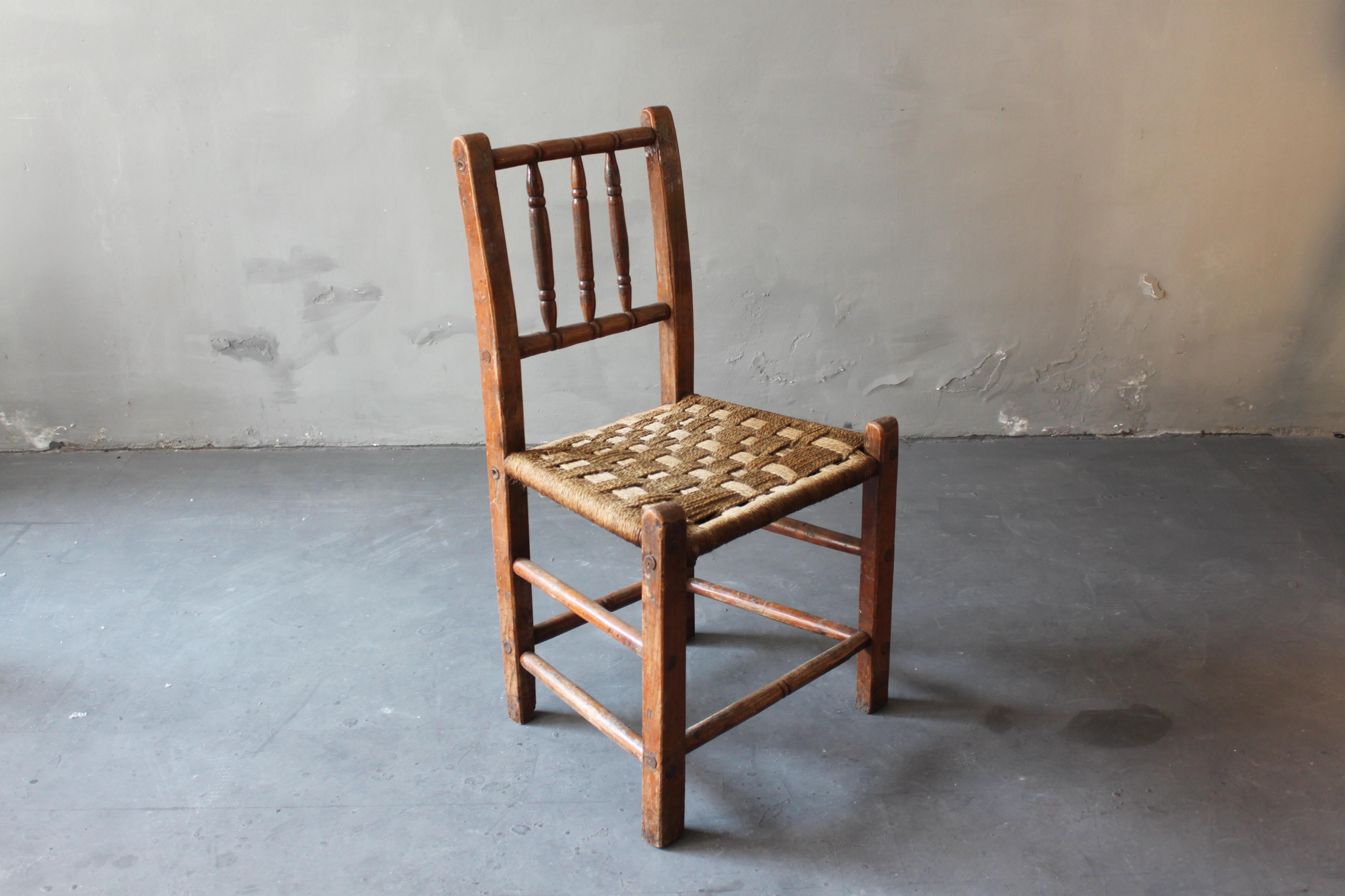 20th Century Belle Époque, Oak, Bavarian, European, Wicker Side Chair in Brown For Sale