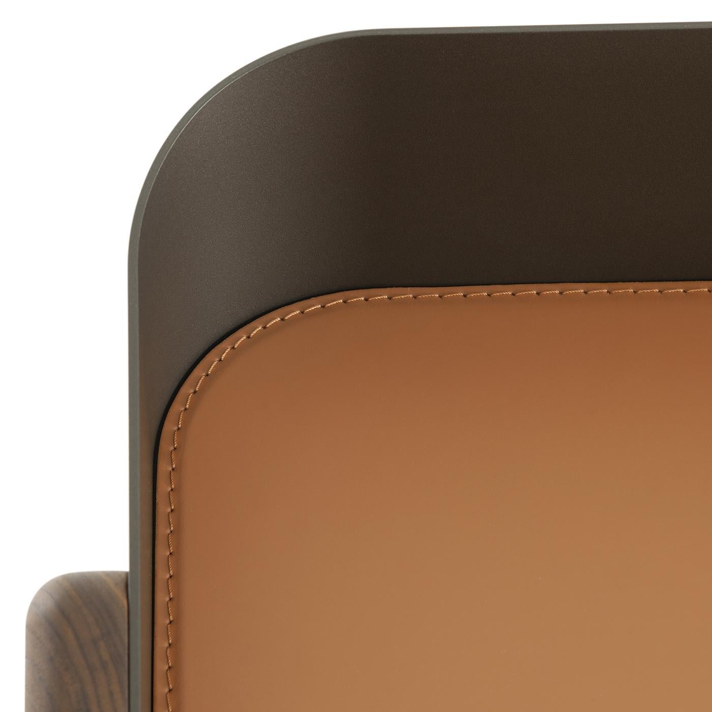 Bavero Cognac Leather Desk with Walnut Legs For Sale 2