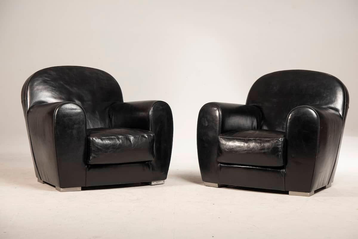 Italian Baxter Black Leather Diner Model pair of Armchairs  For Sale