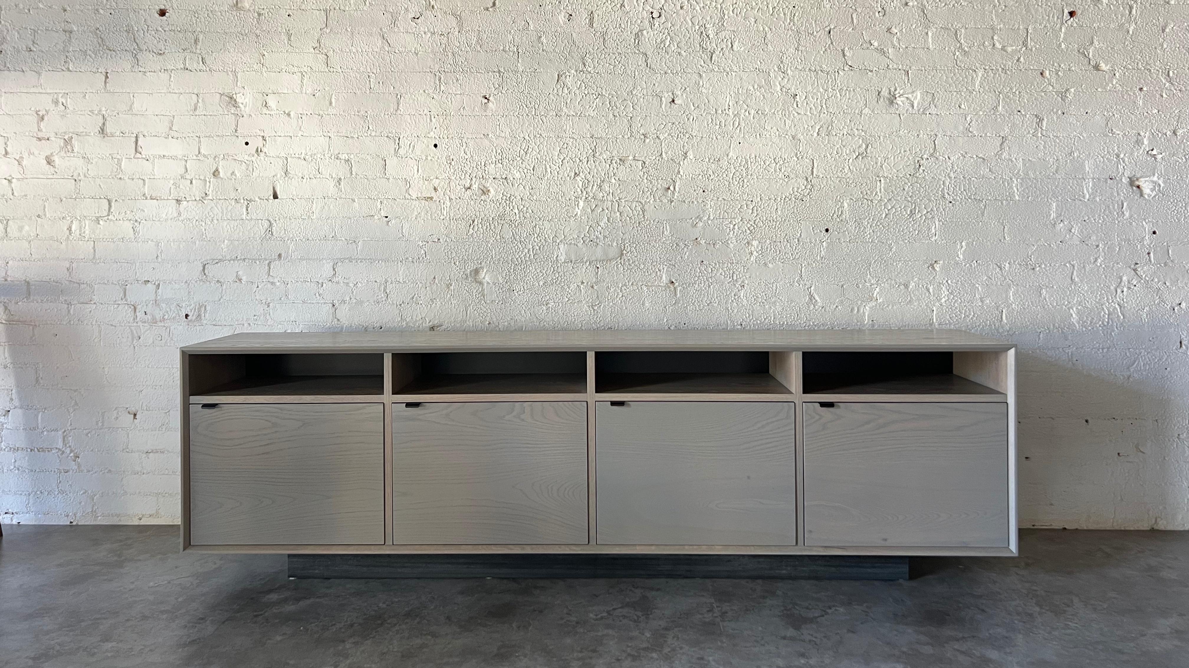 Baxter Credenza by Autonomous Furniture For Sale 6