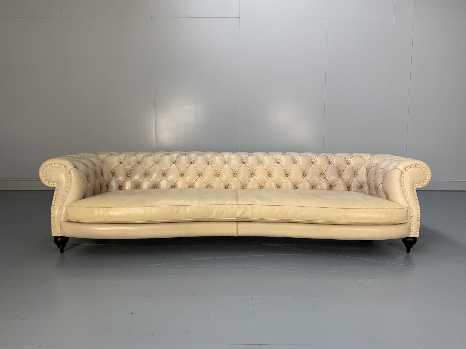 Baxter of Italy Diana Chester 4-Sitz-Sofa aus cremefarbenem Toskana-Leder (21. Jahrhundert und zeitgenössisch) im Angebot