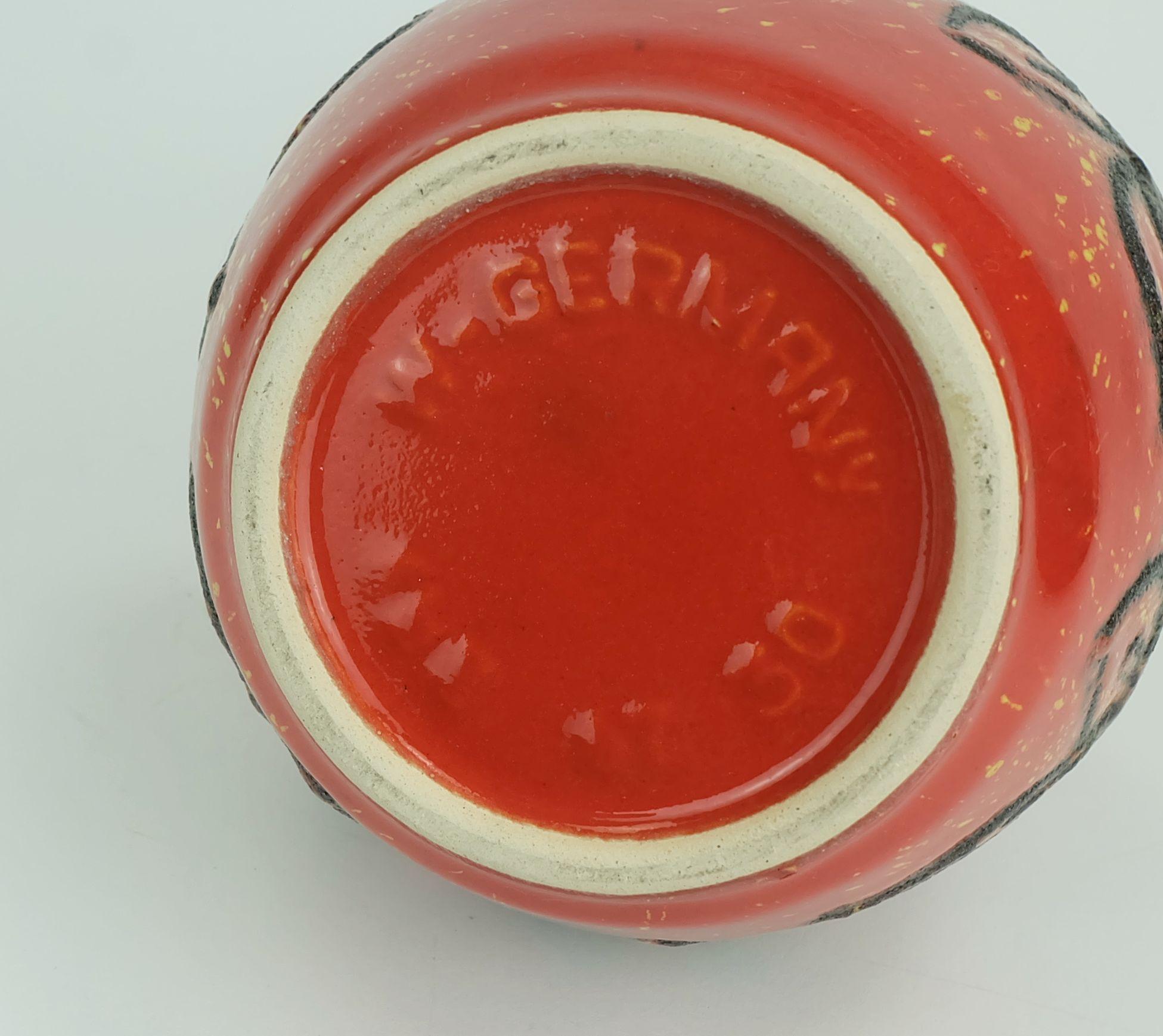 bay keramik 1960's 70's vintage VASE red yellow black lava pattern model 67 30 For Sale 1