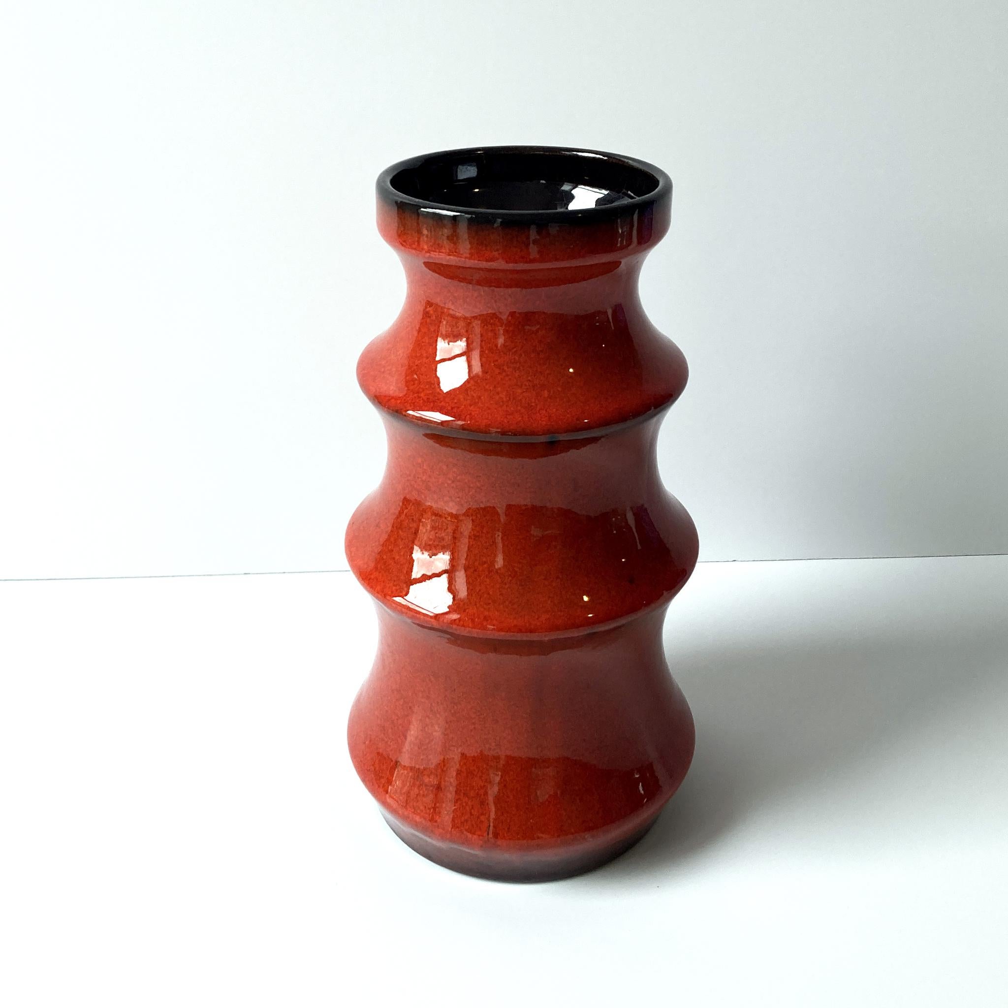 Mid-Century Modern Bay Keramik Fire Red Tiered Vase, 1960s For Sale