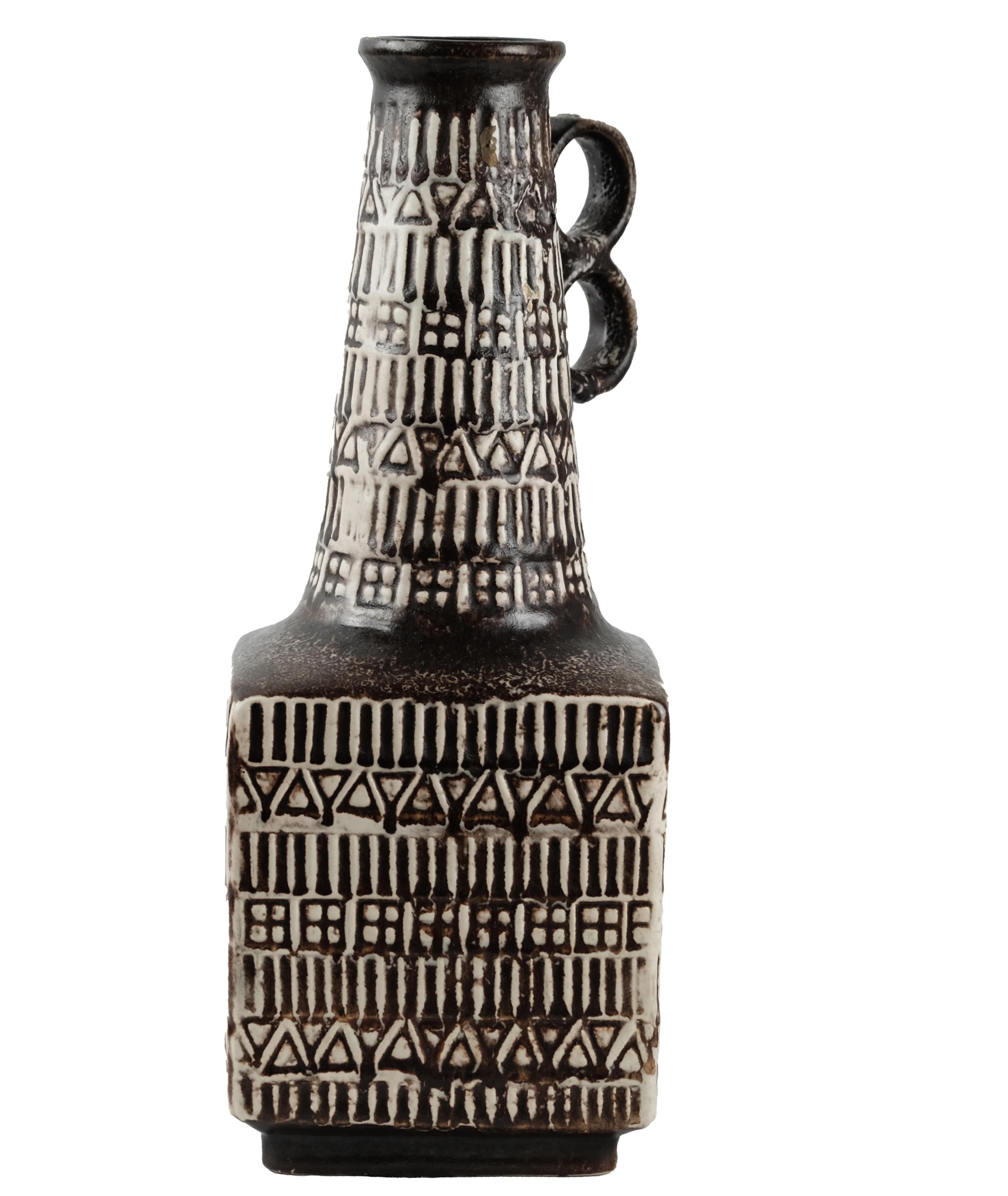 Bay Keramik Vase aus Bodo Mans Westdeutschland Ende der 60er Jahre im Zustand „Gut“ im Angebot in Berlin, DE