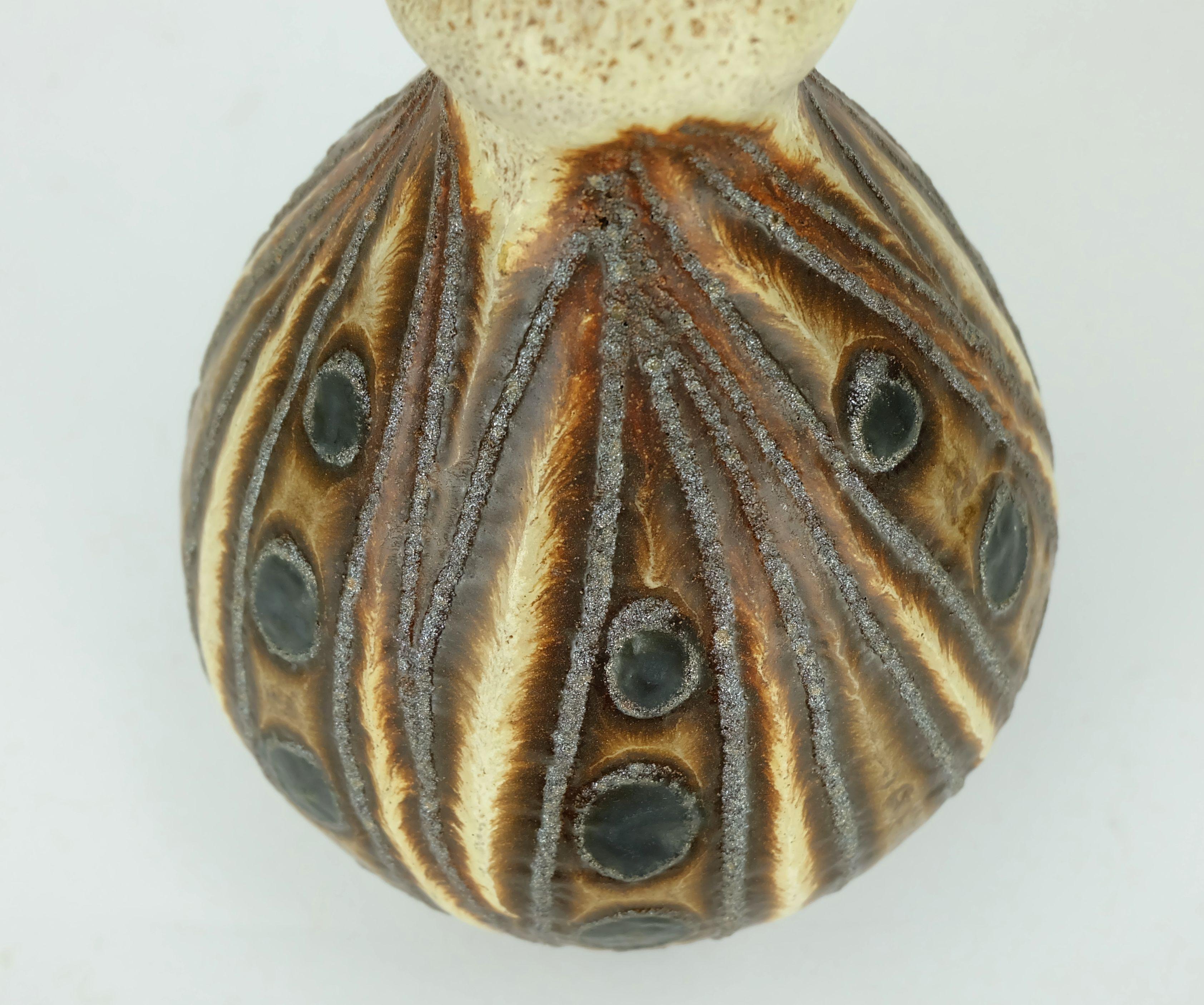 Bay Keramik VASE model 610 25 fat lava circle and wave pattern beige brown 70s en vente 2