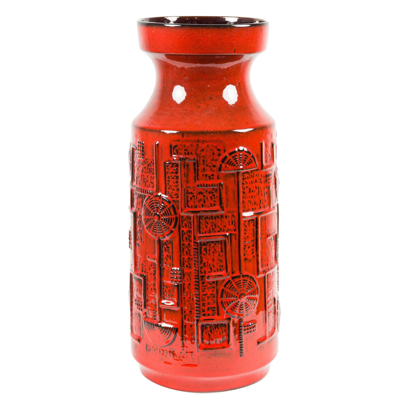 Bay Keramik West German Mid-Century Raised Geometric Patterned Ceramic Vase en venta