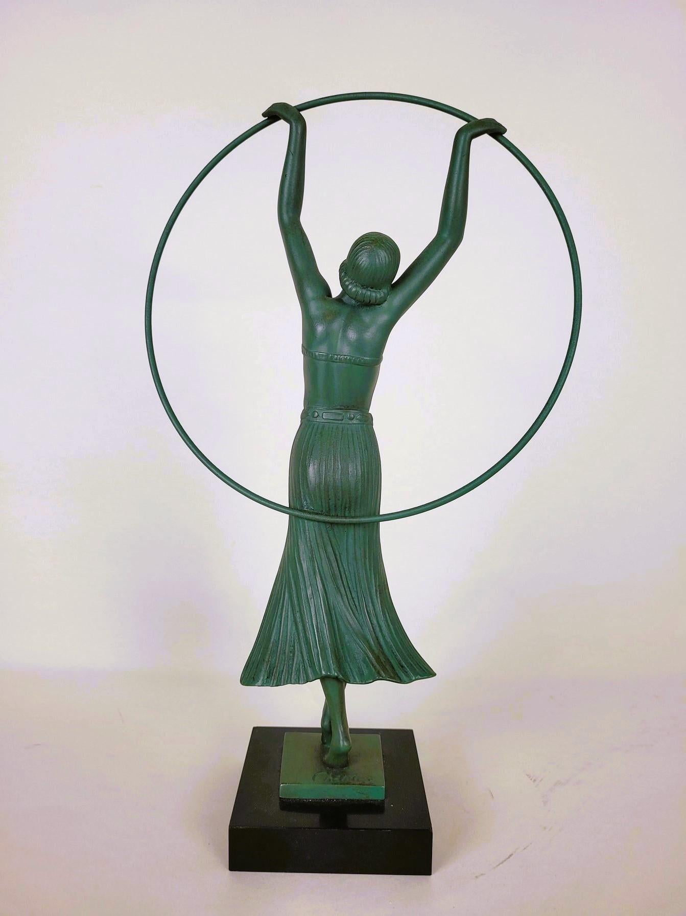 French Bayadère, Charles And Max Le Verrier, Sculpture, Art Deco, 20th Century For Sale